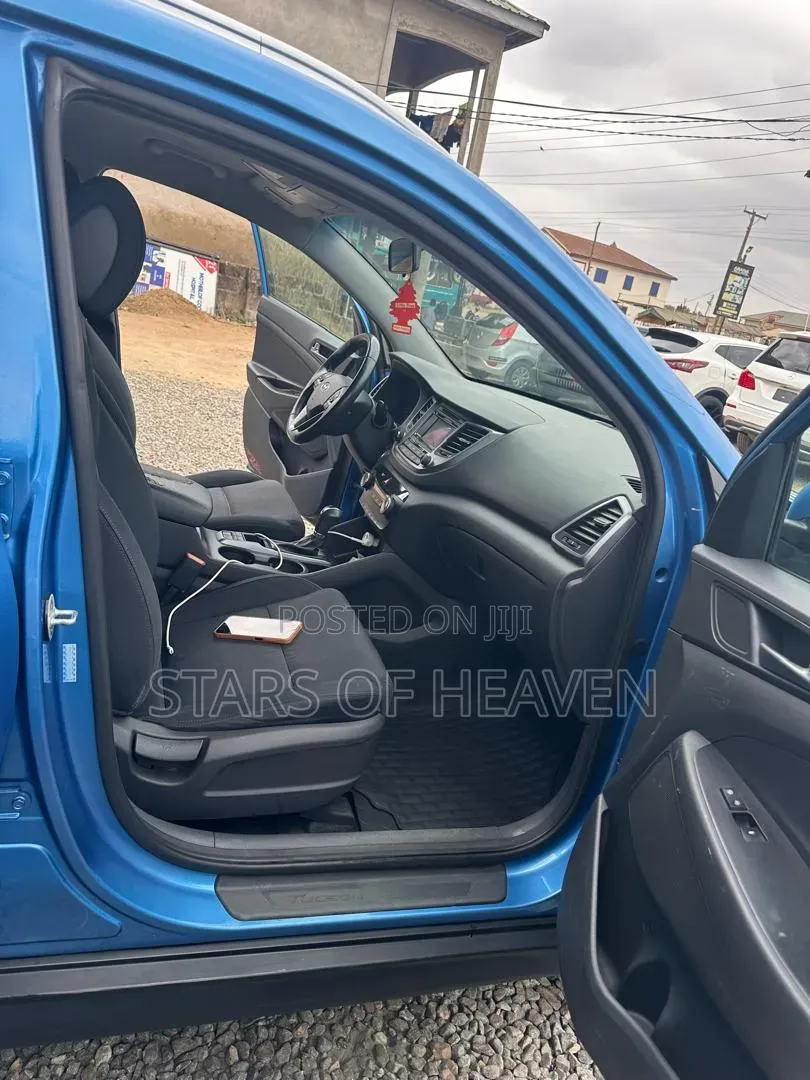 Hyundai Tucson 2016 Blue
