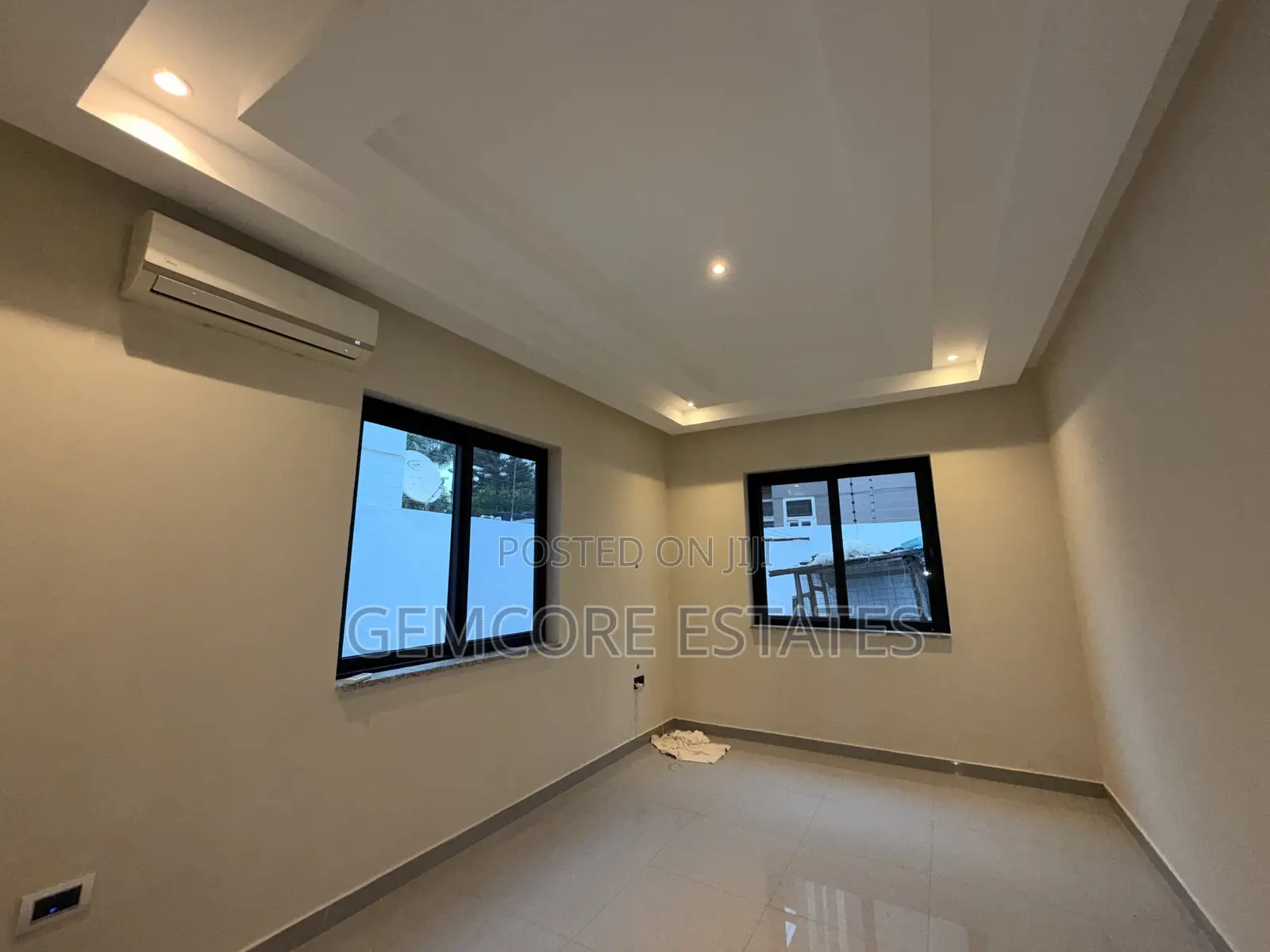 5bdrm House in Ars, East Legon for rent