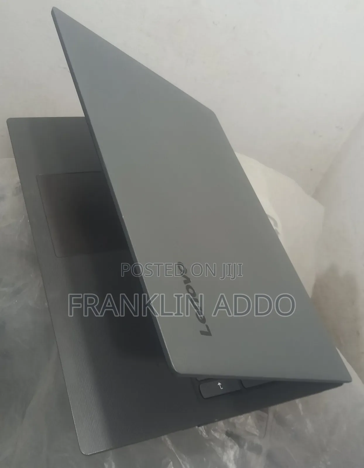 Laptop Lenovo V130-15IKB 8GB Intel Core i5 SSD 256GB