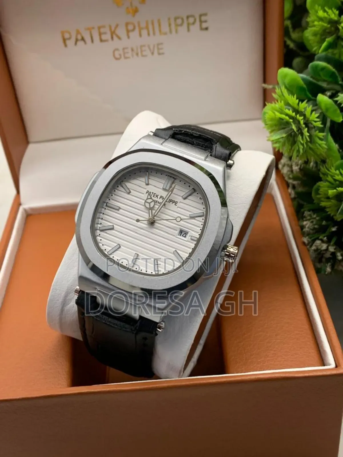 Patek Leather Watch for Men – Classic Everyday Wristwatch