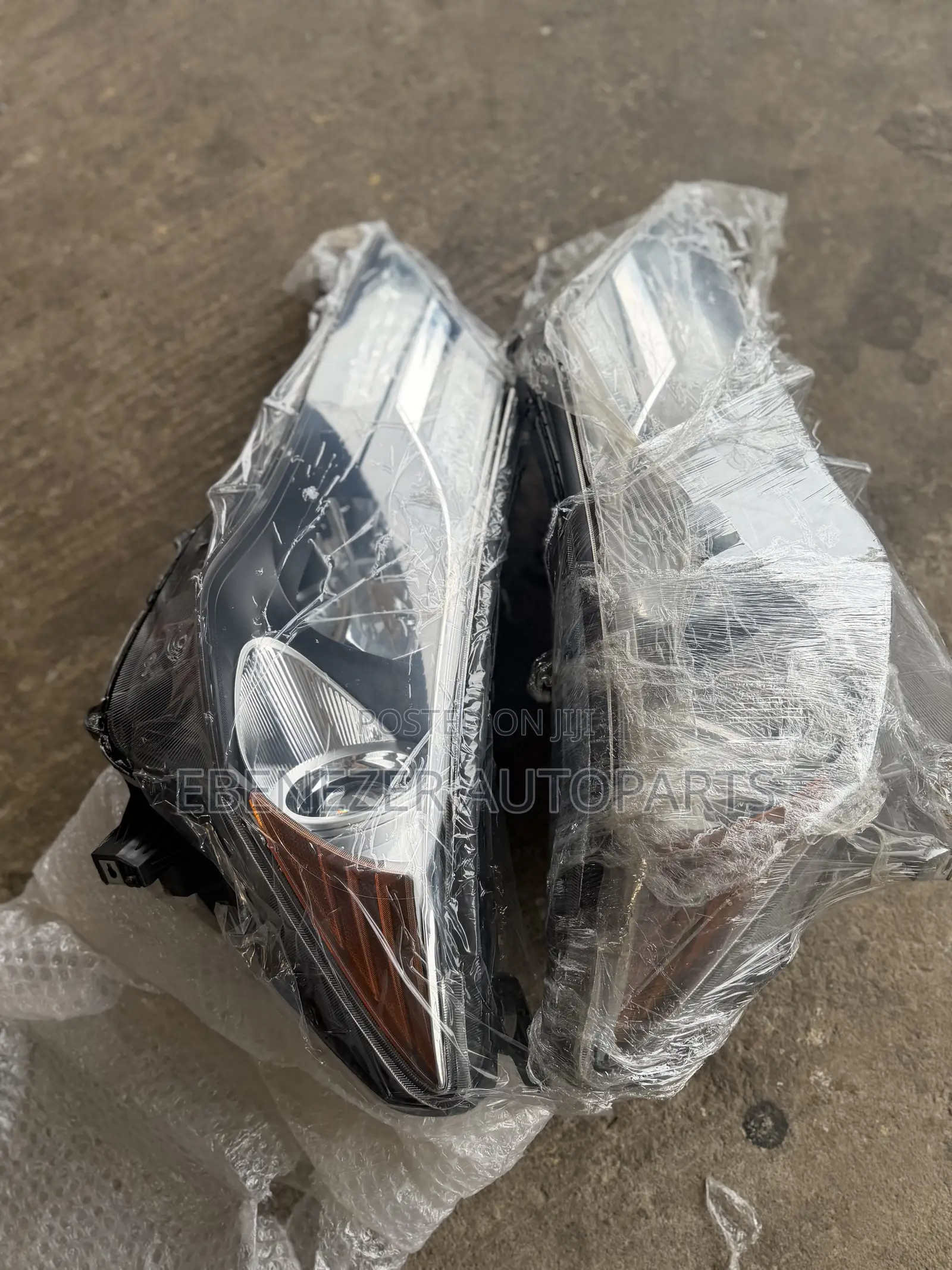 Toyota Rav 4 Headlights Pair 2013 2014 2015