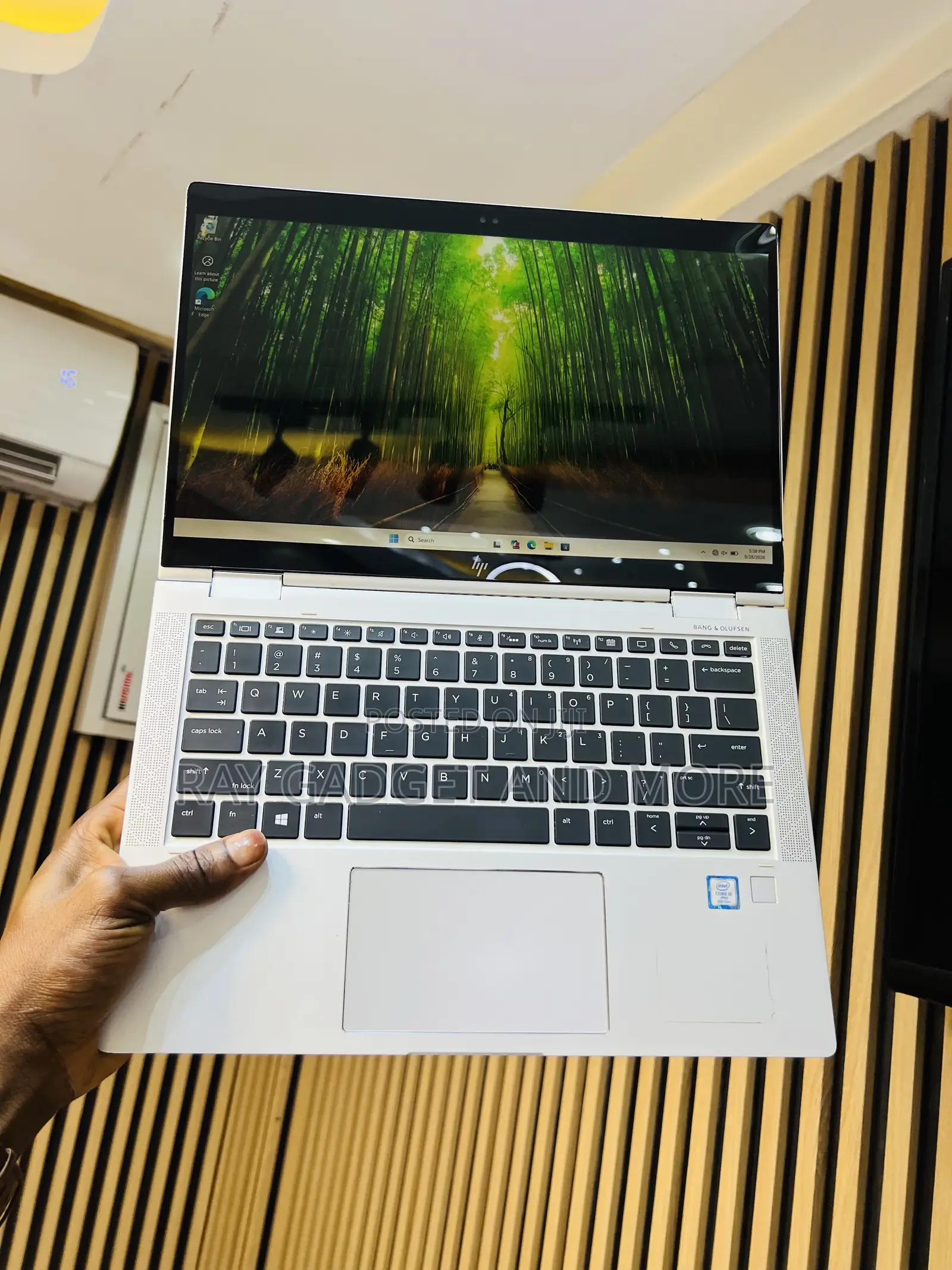 Laptop HP EliteBook X360 1030 G3 8GB Intel Core i5 SSD 256GB
