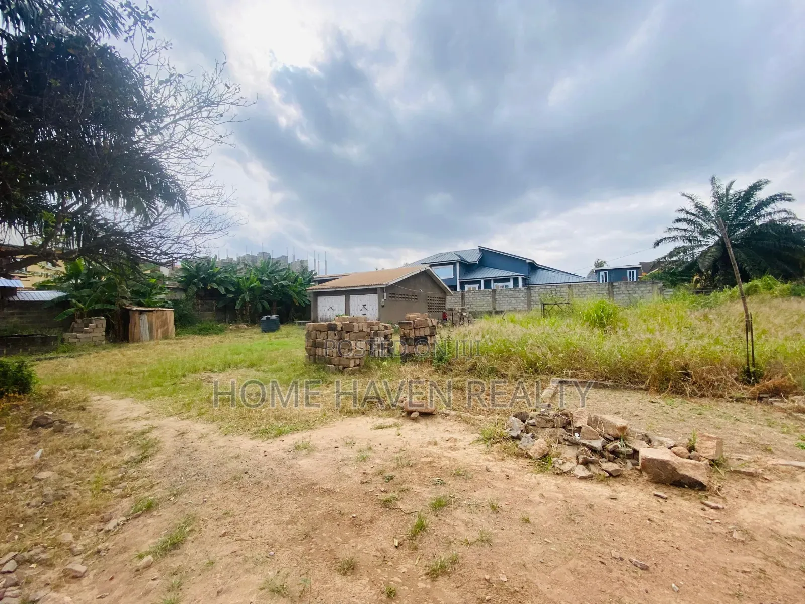 100/130 Size Land for Sale at Dome Parakou Estate