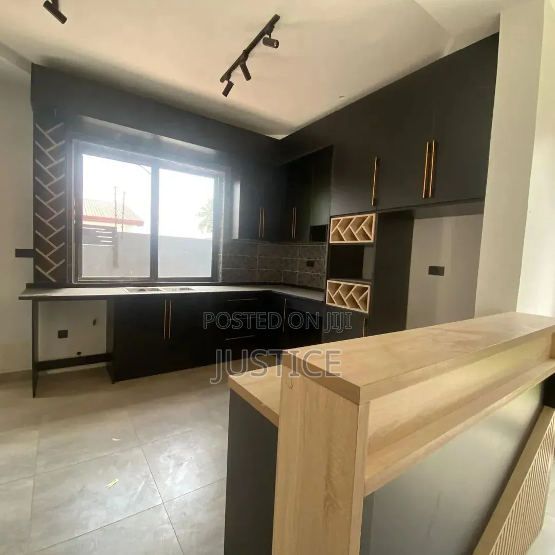 3bdrm House in North Legon for rent