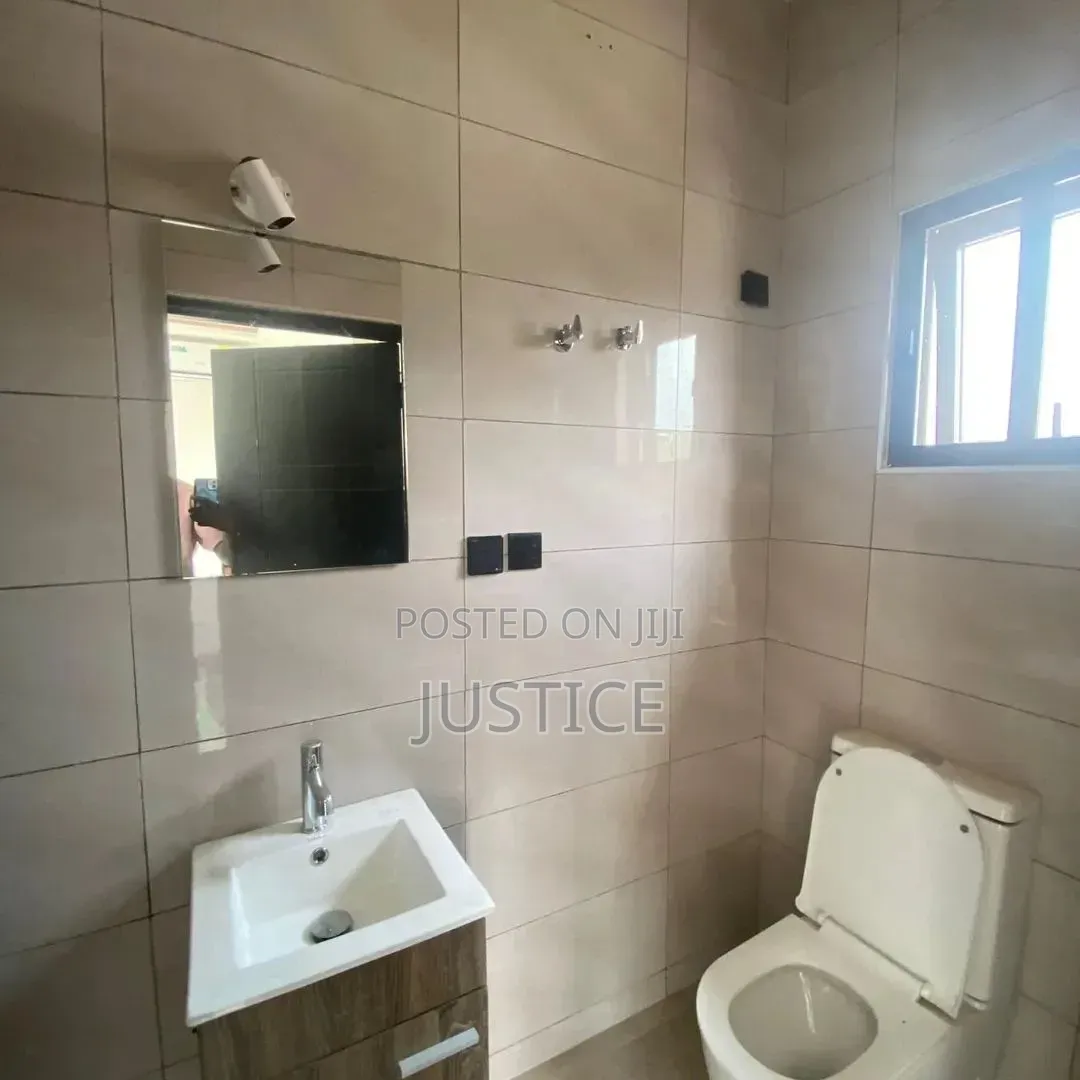 3bdrm House in North Legon for rent