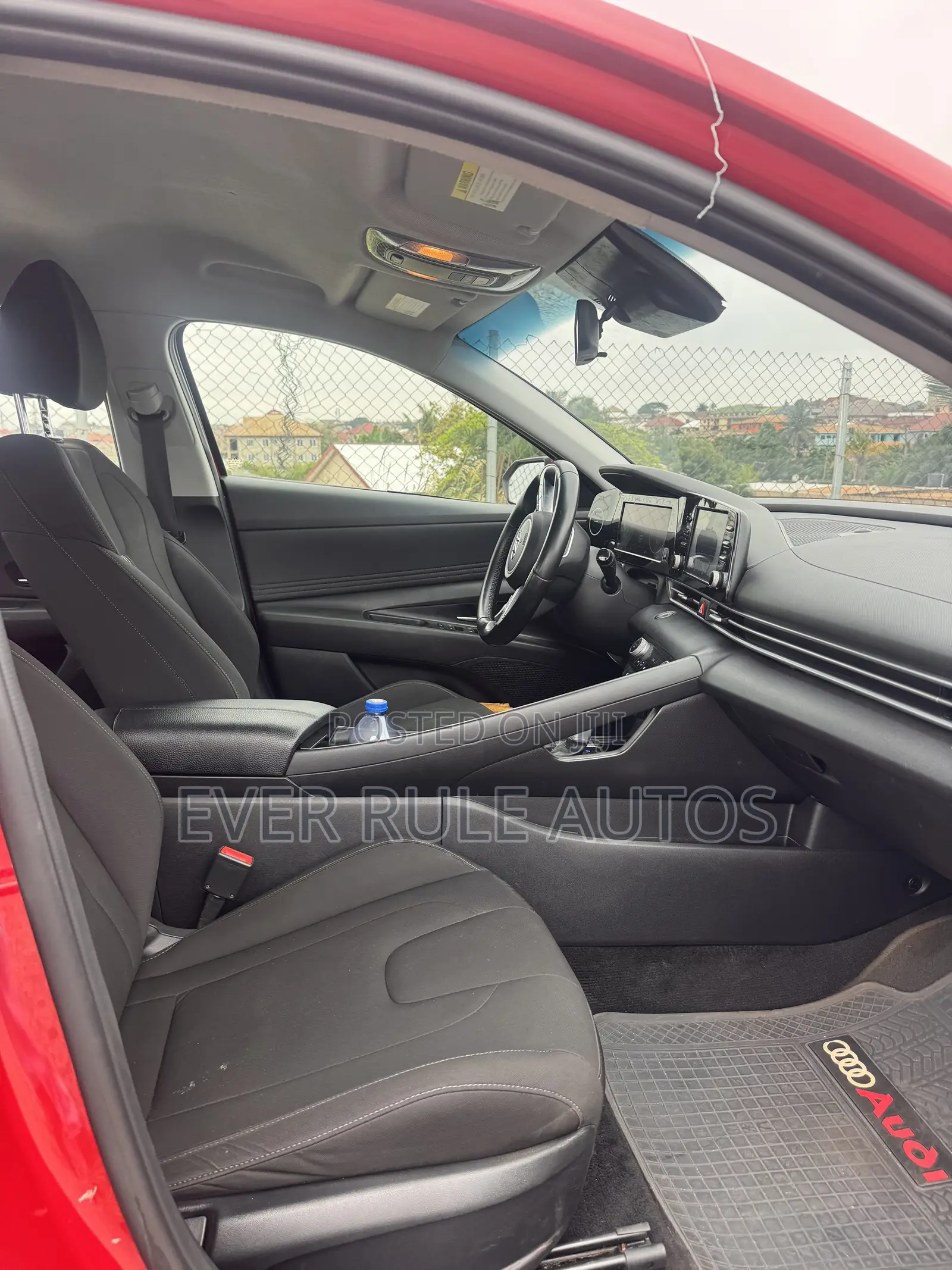 Hyundai Elantra Limited 2022 Red