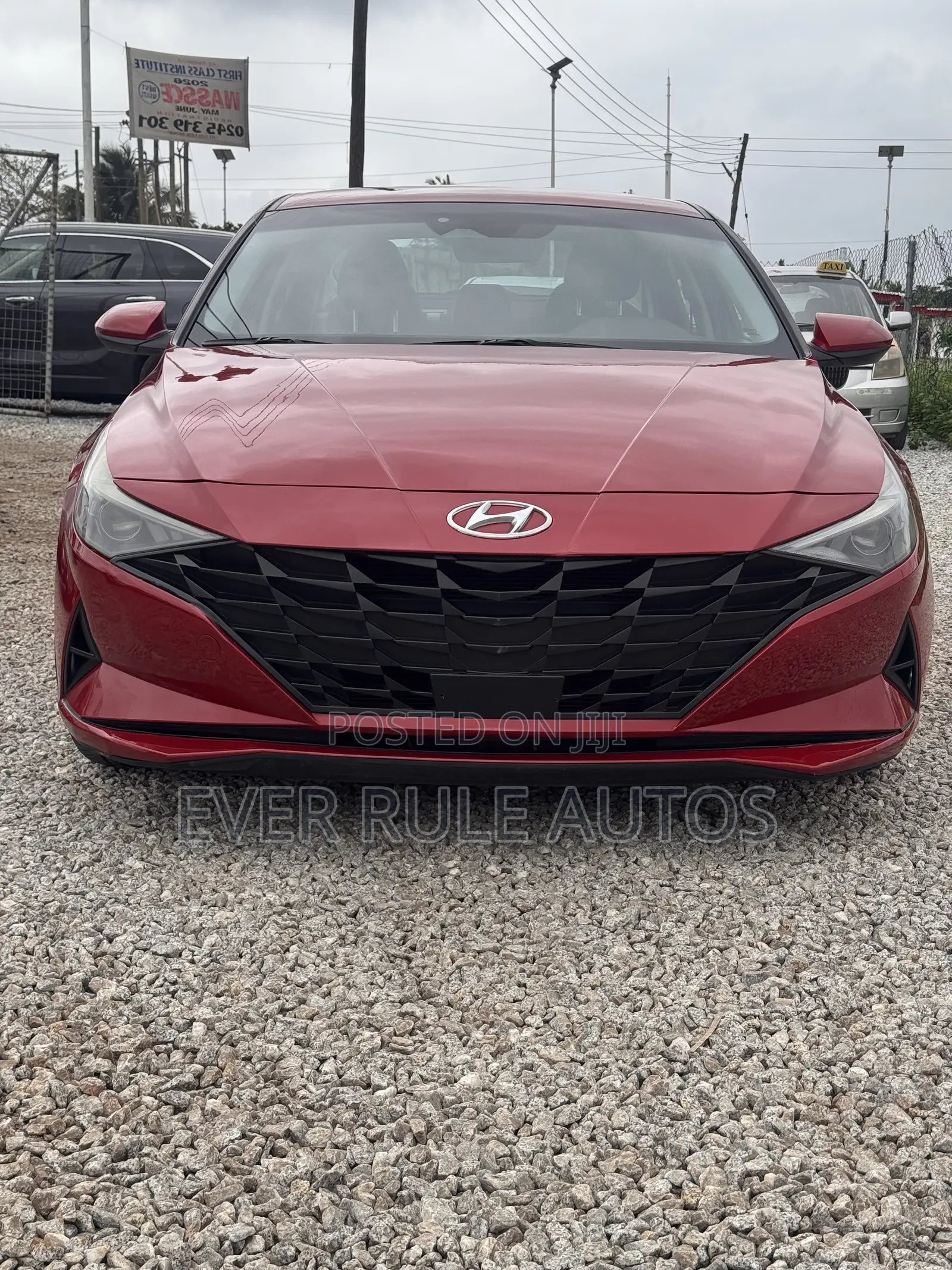 Hyundai Elantra Limited 2022 Red