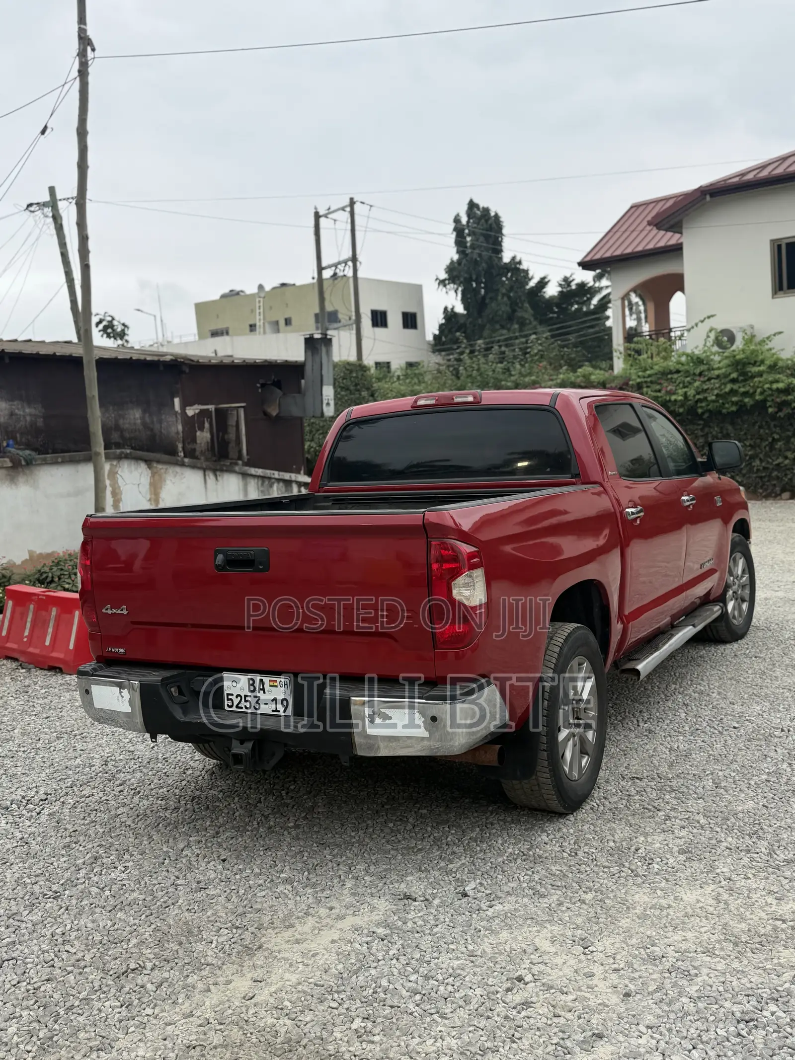 Toyota Tundra SR 4dr Double Cab 4WD LB (5.7L 8cyl 6A) 2015 Red
