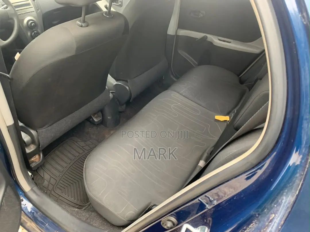 Toyota Yaris 2009 Blue