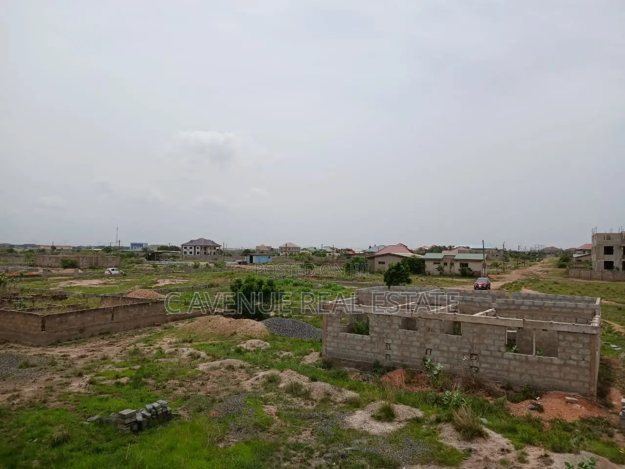 Prime Serviced 70x100ft Plot Along Elite Avenue Corridor
