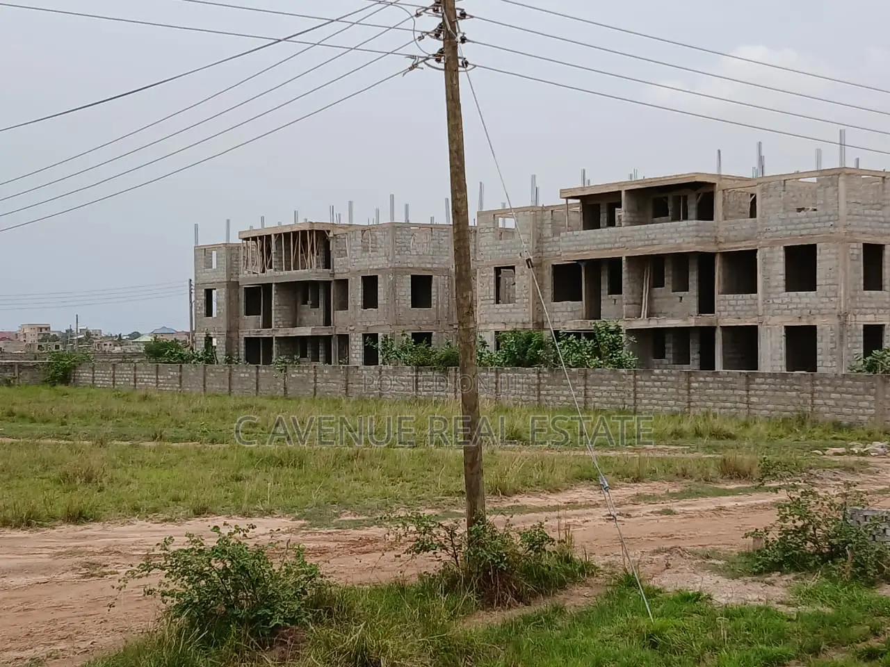 Prime Serviced 70x100ft Plot Along Elite Avenue Corridor