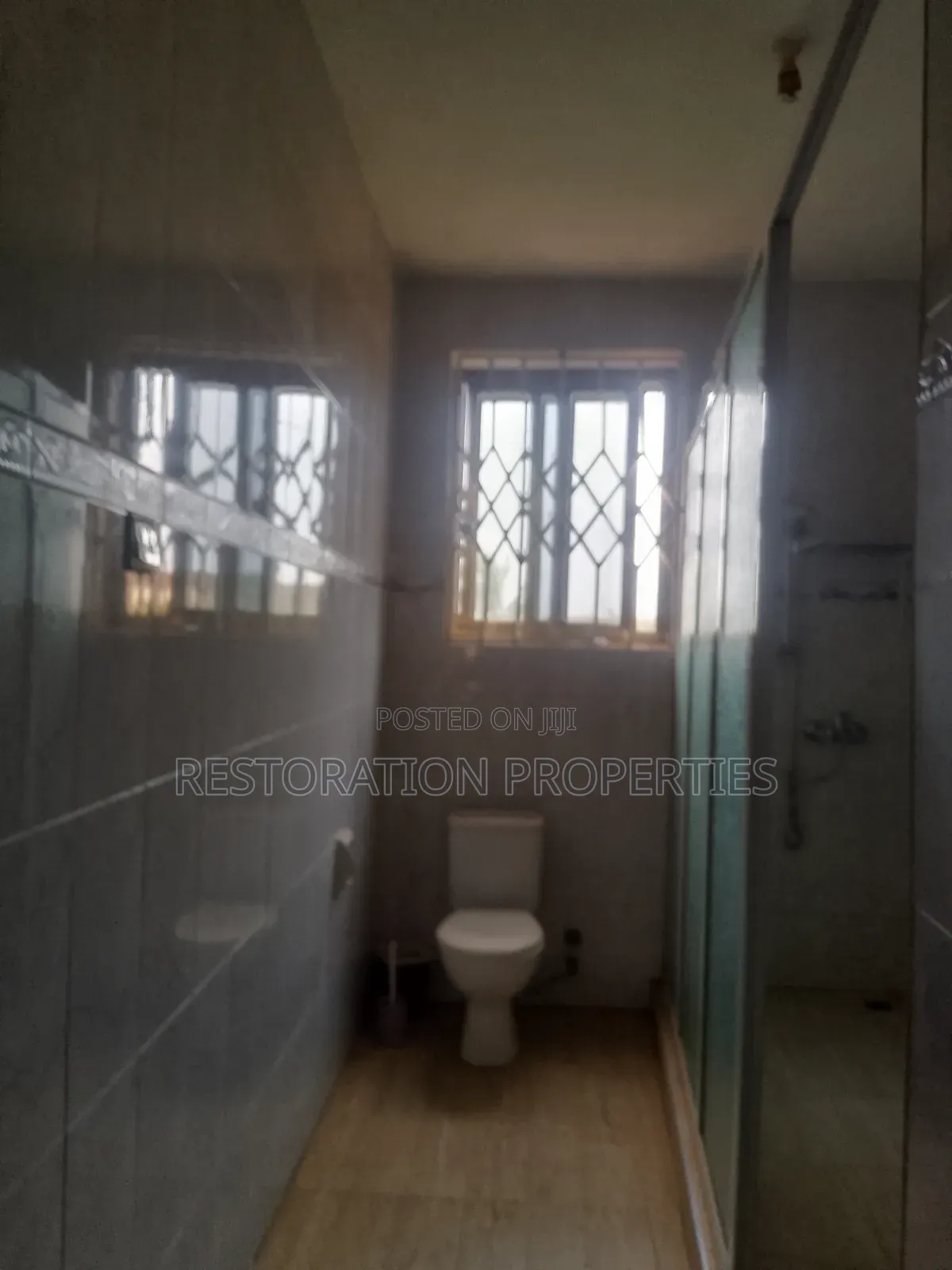 3bdrm Apartment in Adenta, Housing Down for rent