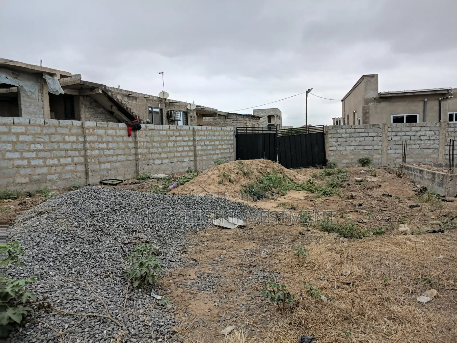 Classic Fenced Land at Katamanso