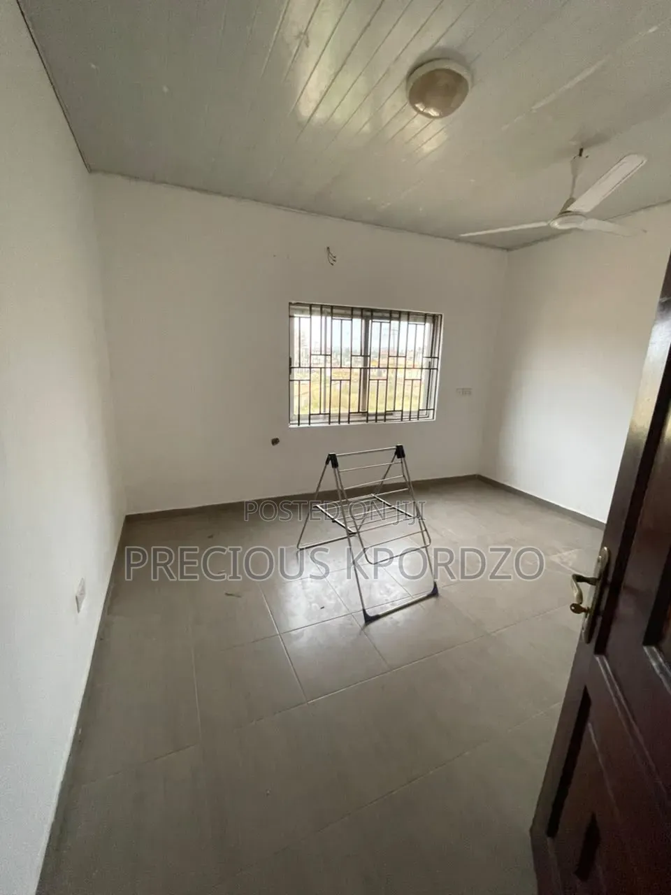 2bdrm Apartment in Housing Down Adenta for rent