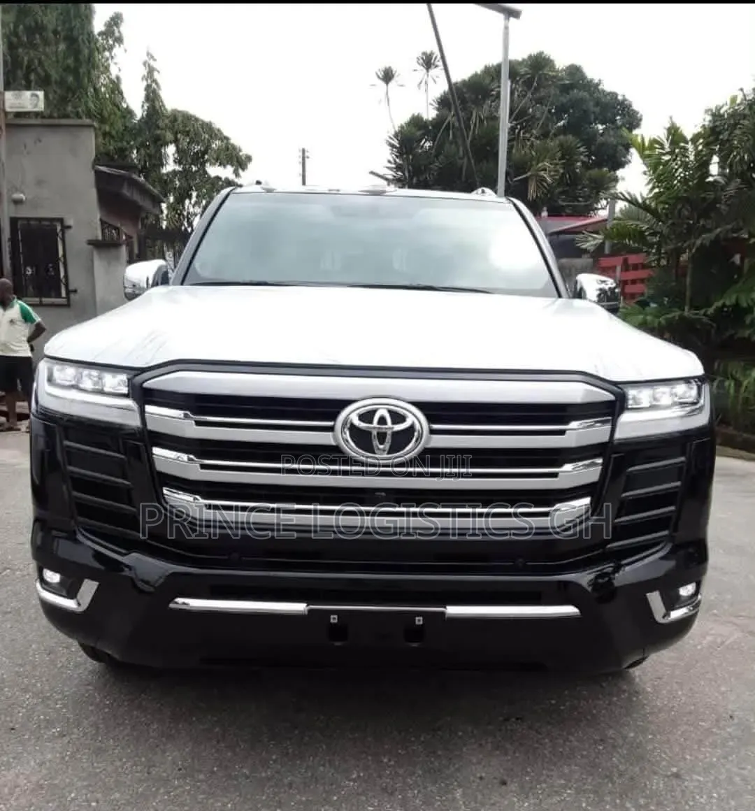 New Toyota Land Cruiser LC300 2025 Black