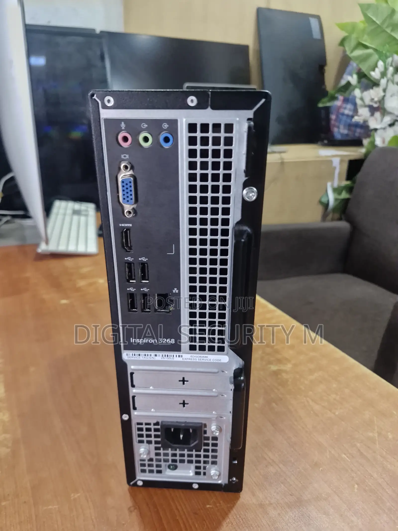 Desktop Computer Dell Inspiron 3000 8GB Intel Core i3 HDD 500GB