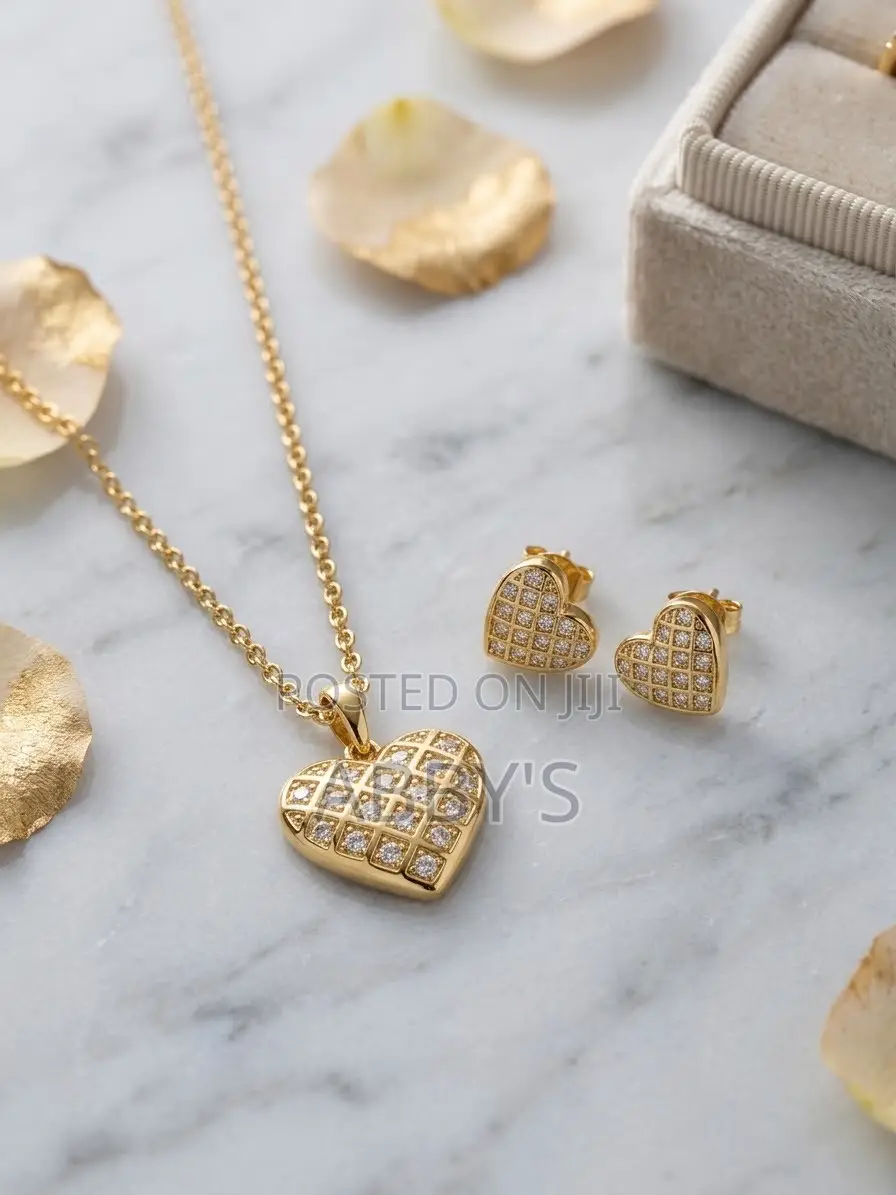 The Heart Pendant Love Necklace With Earrings