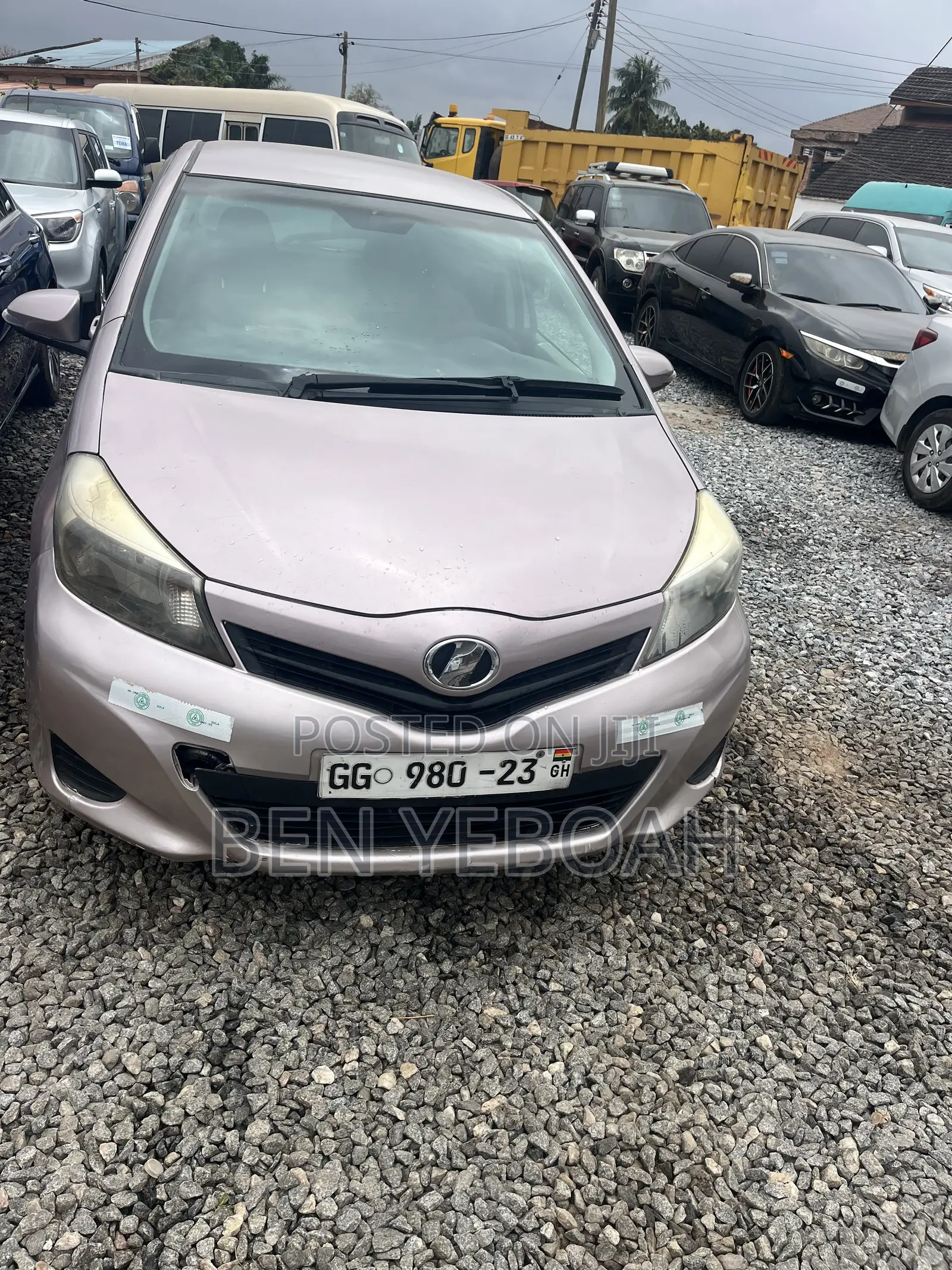 Toyota Vitz 1.5 FWD 3dr 2013