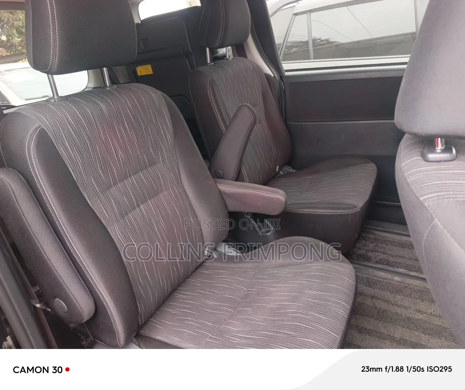 Toyota Voxy 2013 Black