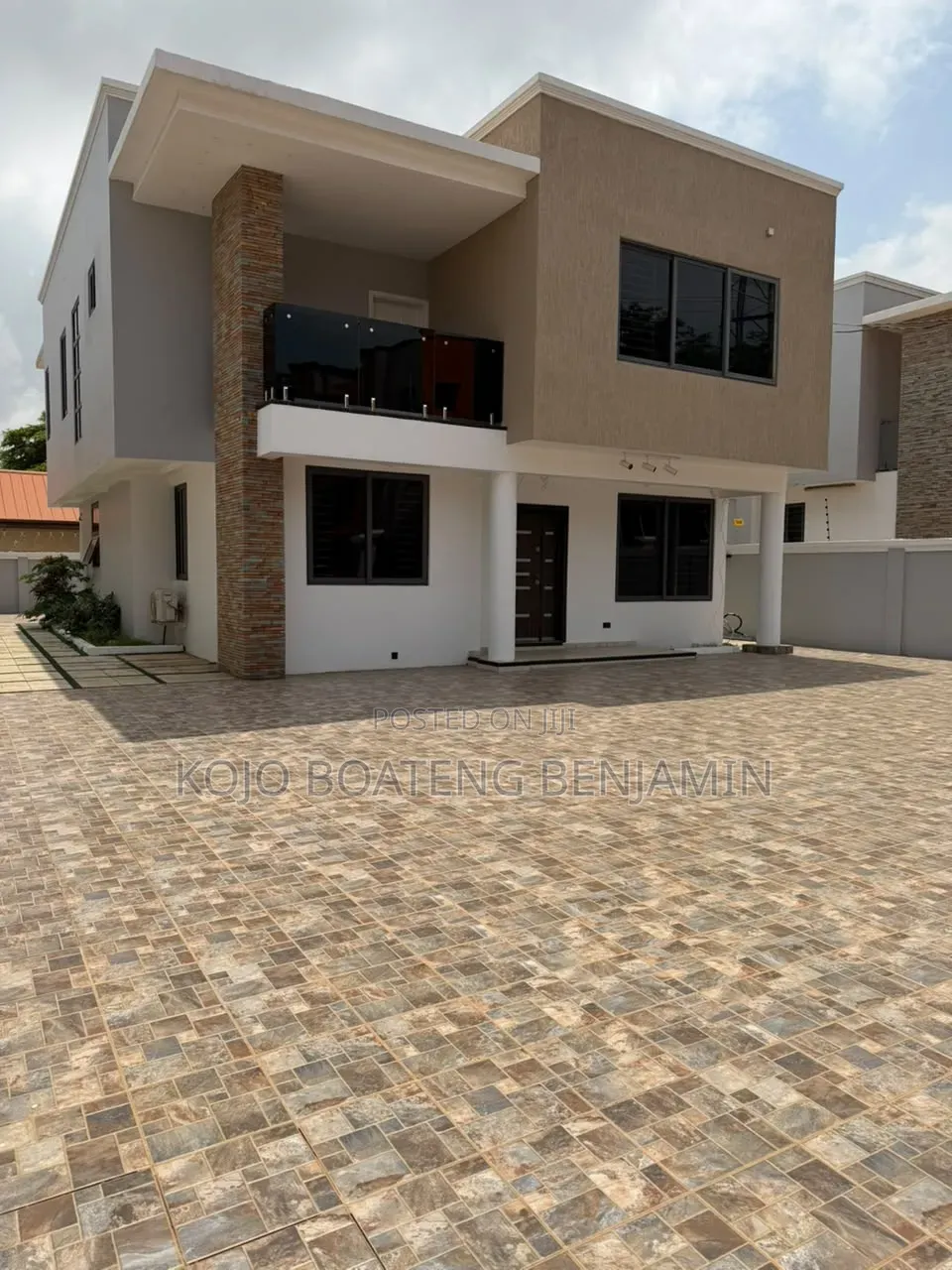4bdrm House in School Junction for rent