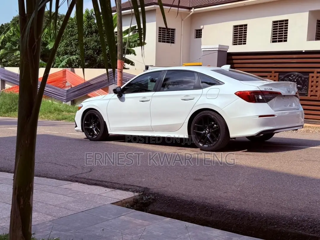 Honda Civic 2022 White