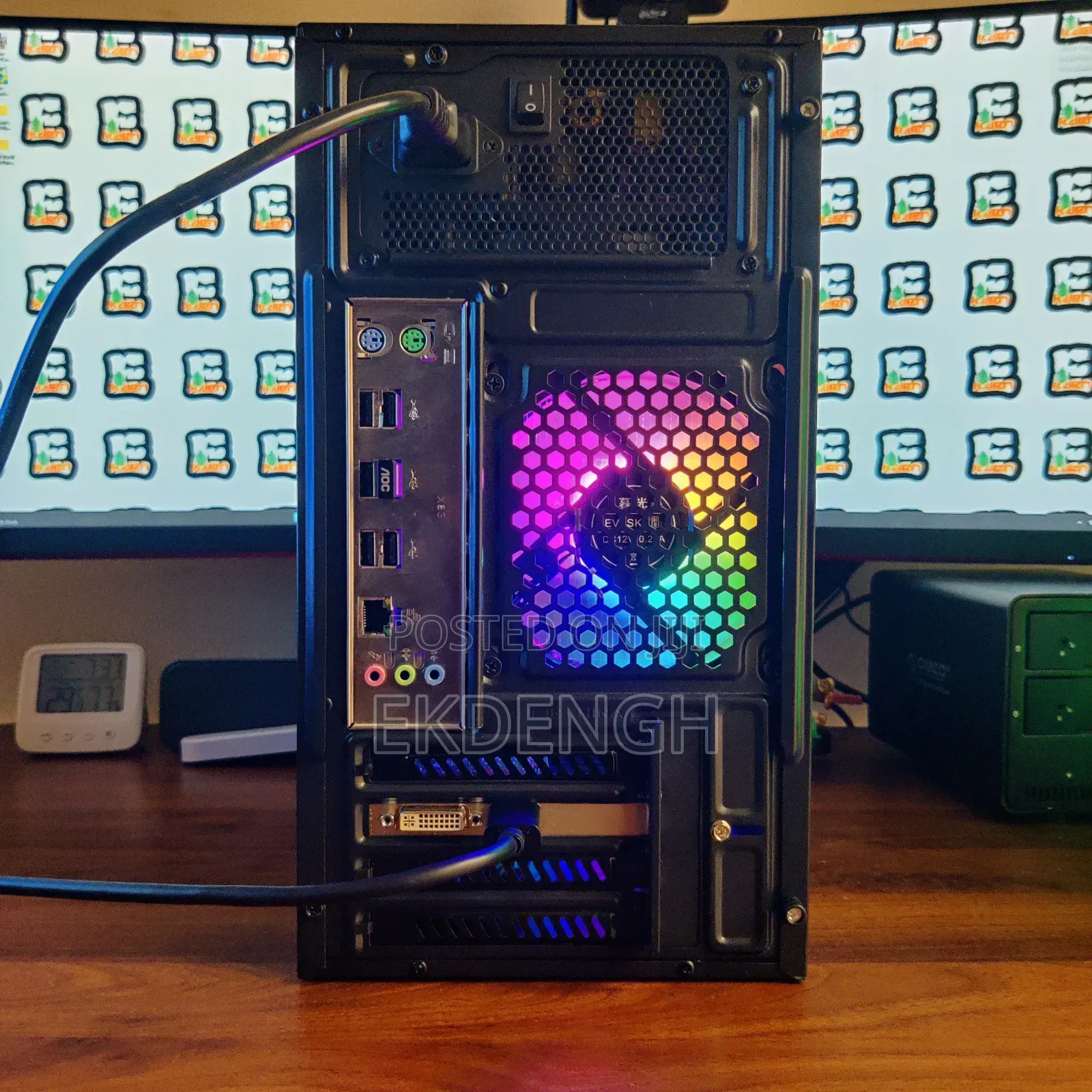 Desktop Computer 16GB Intel Xeon SSD 320GB