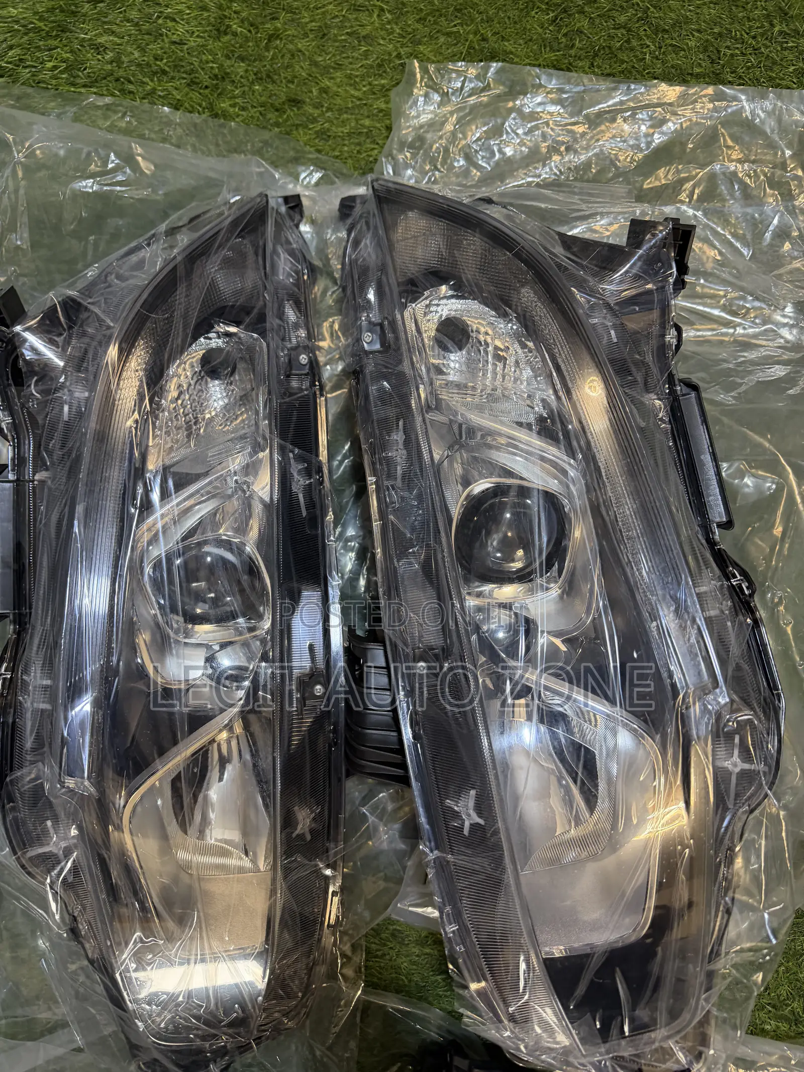 Honda Civic 2016,2017,2018 Headlight Available
