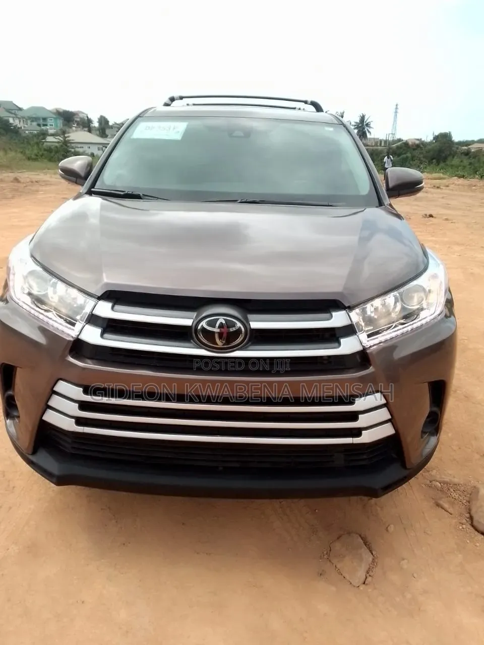 Toyota Highlander LE 2019 Brown