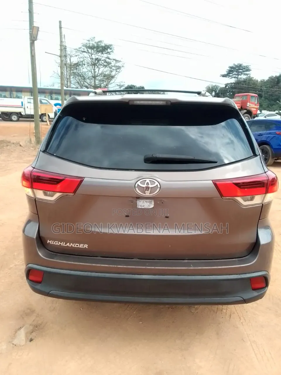 Toyota Highlander LE 2019 Brown