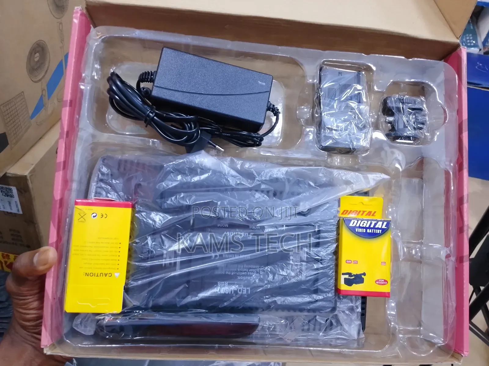 LED 800 RGB Professional Photo and Video Light