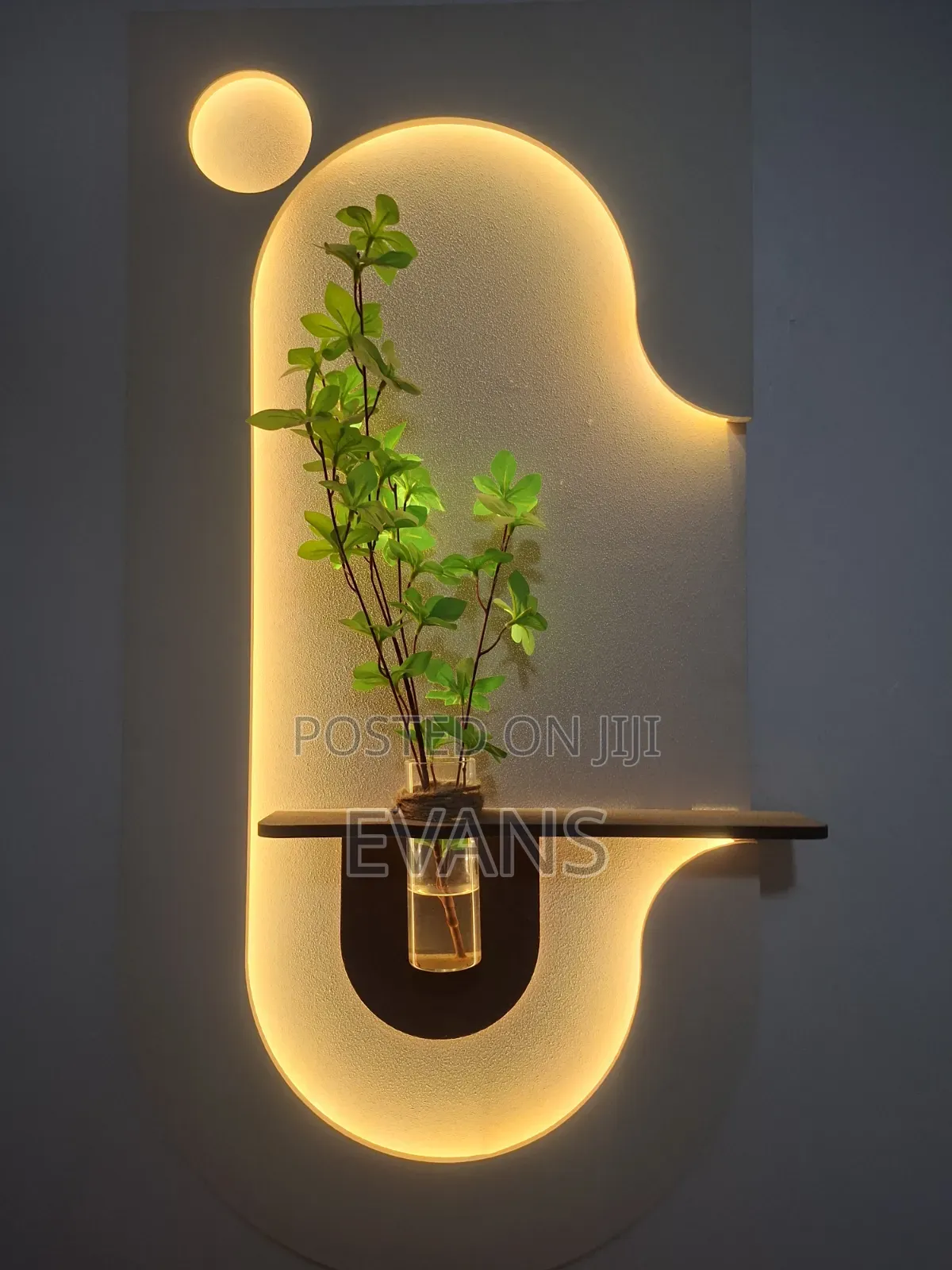 Sandstone Led Green Plant