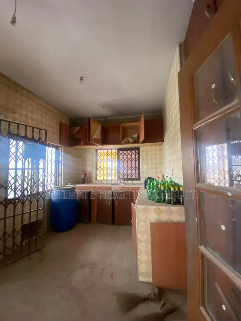 2bdrm Apartment in Sowutoum, Last Stop for rent