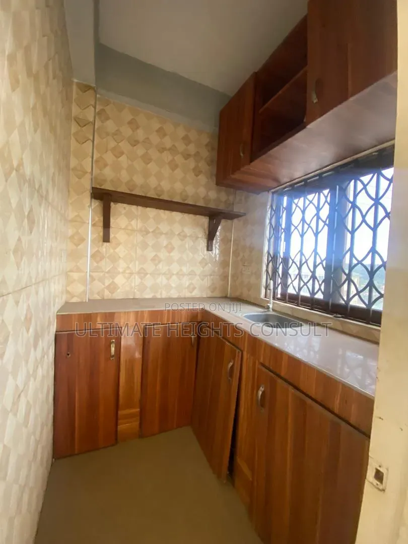 1bdrm Apartment in Sowutoum, Last Stop for rent