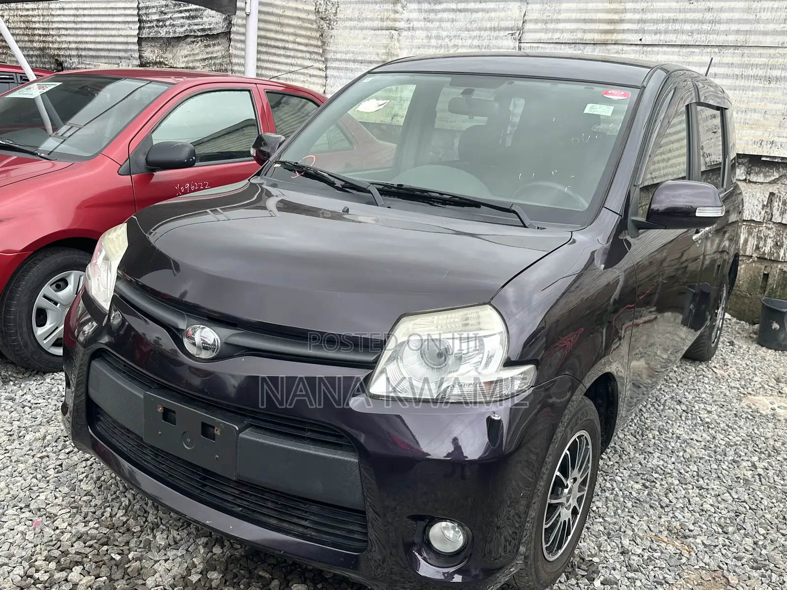 Toyota Sienta 1.5 AWD (6-seater) 2016 Black
