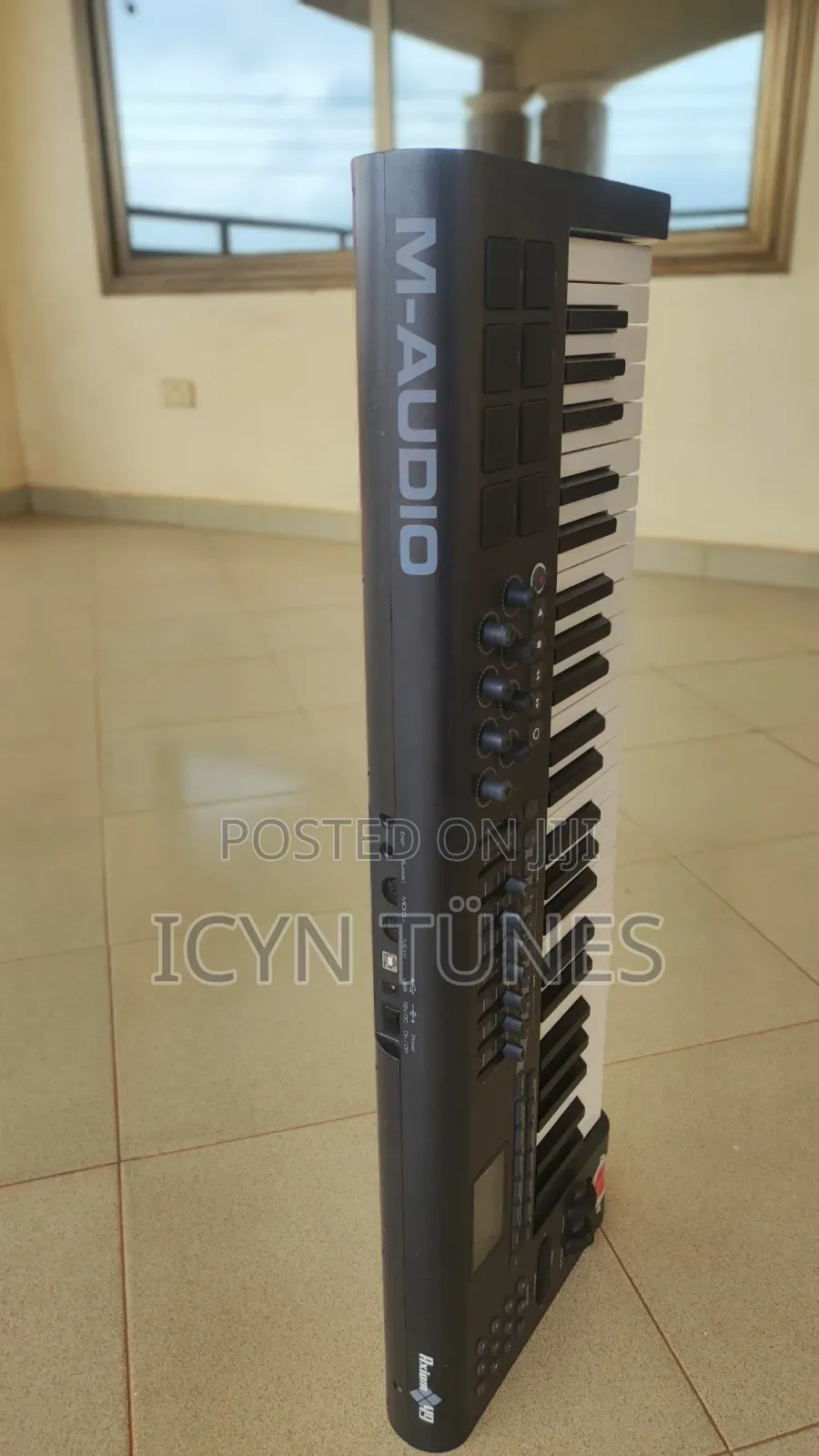 M-Audio Axiom 49 MIDI Keyboard