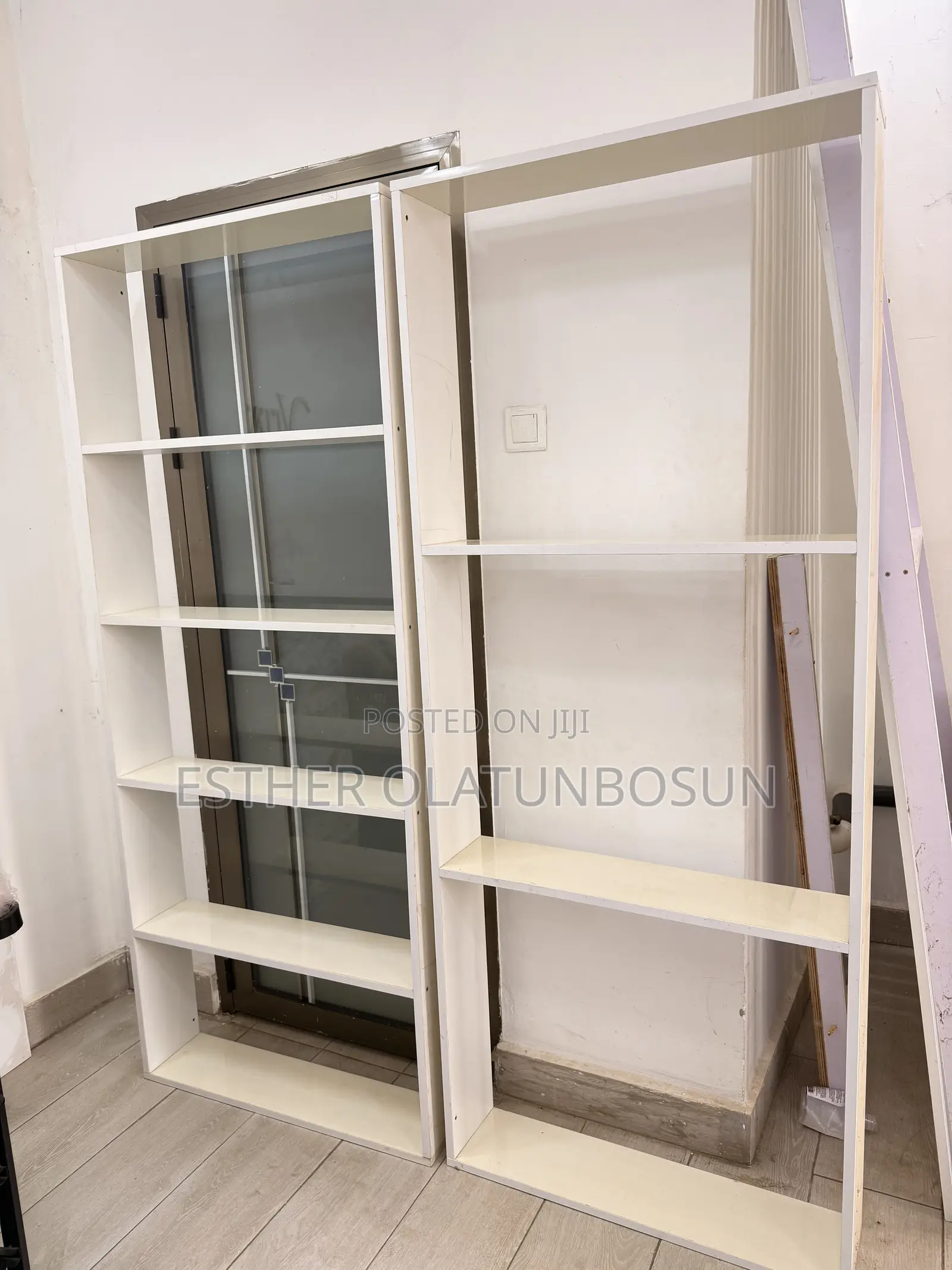 Luxury Shelves
