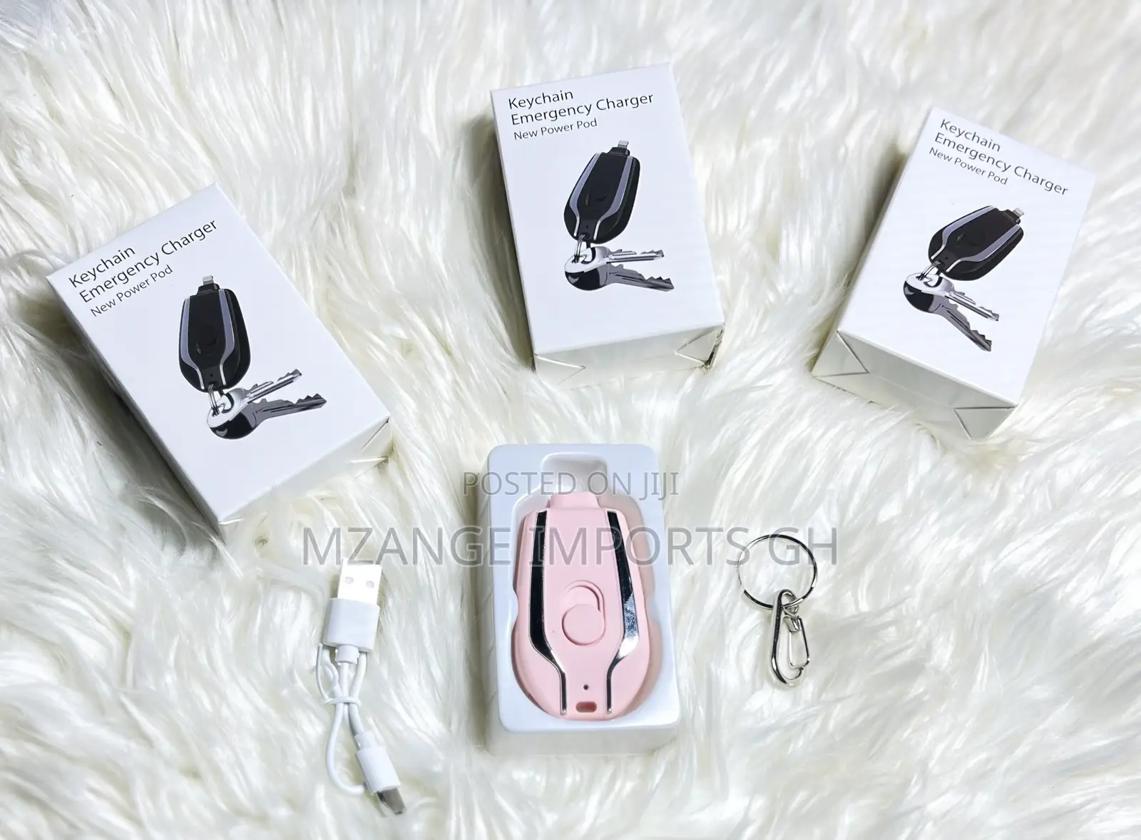 1500mah Emergency Key Chain Power Bank for iPhone and Type C Android