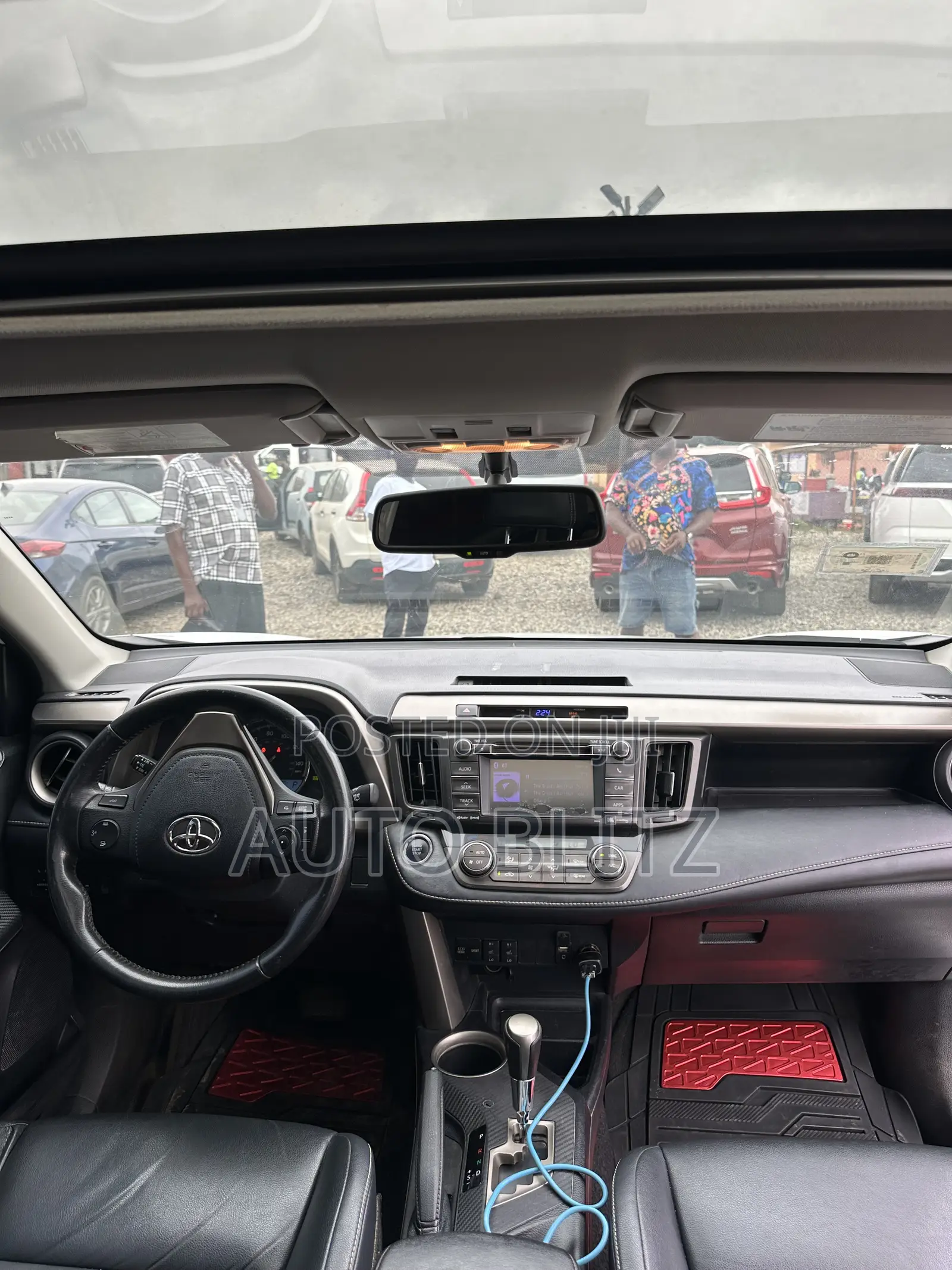Toyota RAV4 2013 White