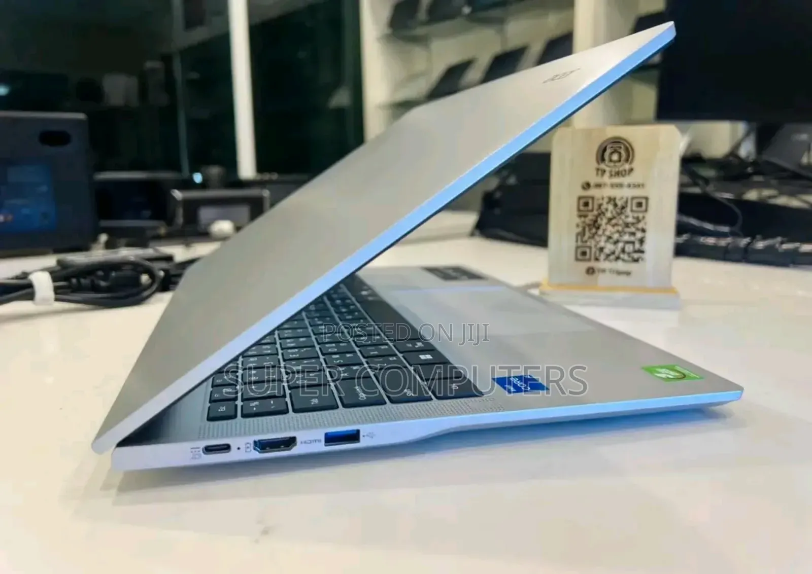 New Laptop Acer Swift 16 16GB Intel Core i5 SSD 512GB