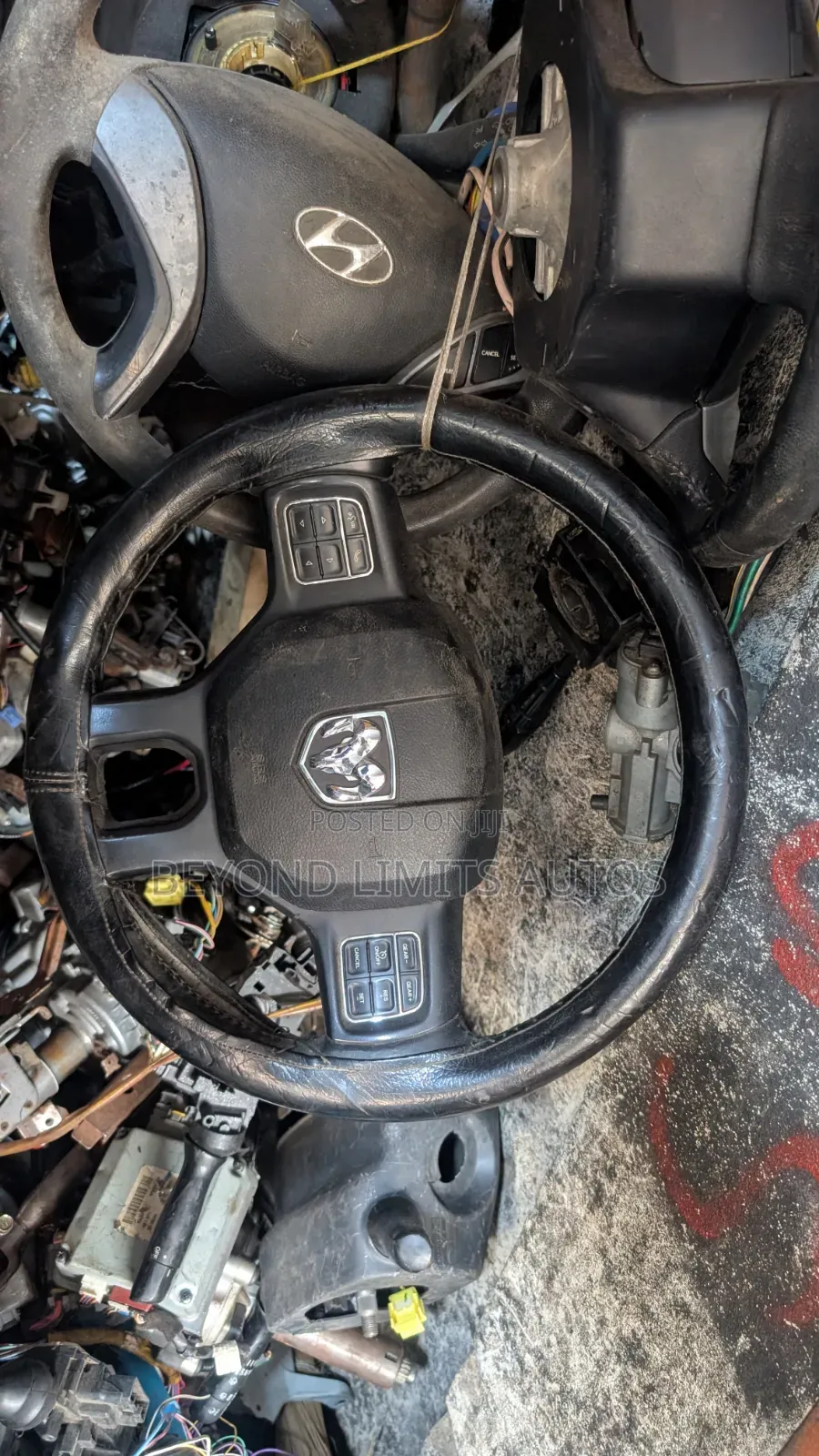 Dodge Ram 1500 / 2500 2014,2015,2016,2017,2018 Steering Wheel