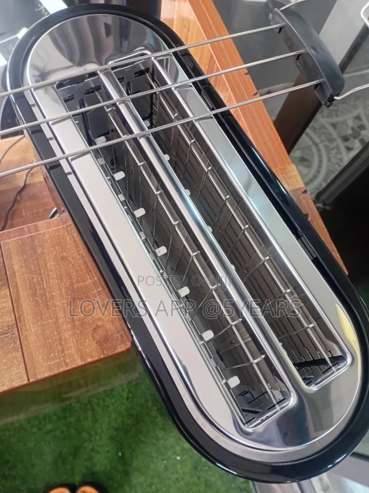 Decakila Toaster 1400w Stainless Steel Toaster.