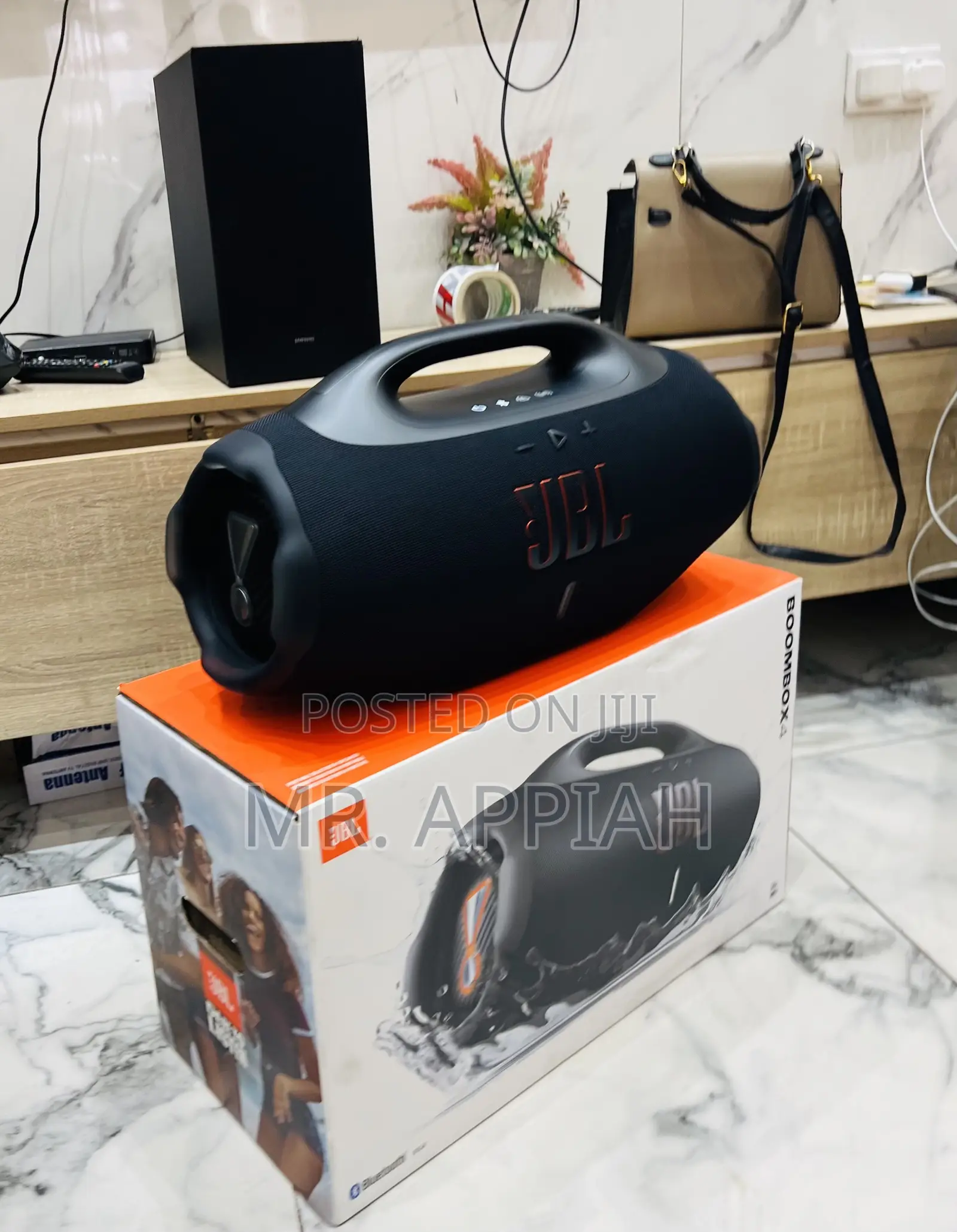 Fantastic JBL Boombox 4 Waterproof Speaker(Black)