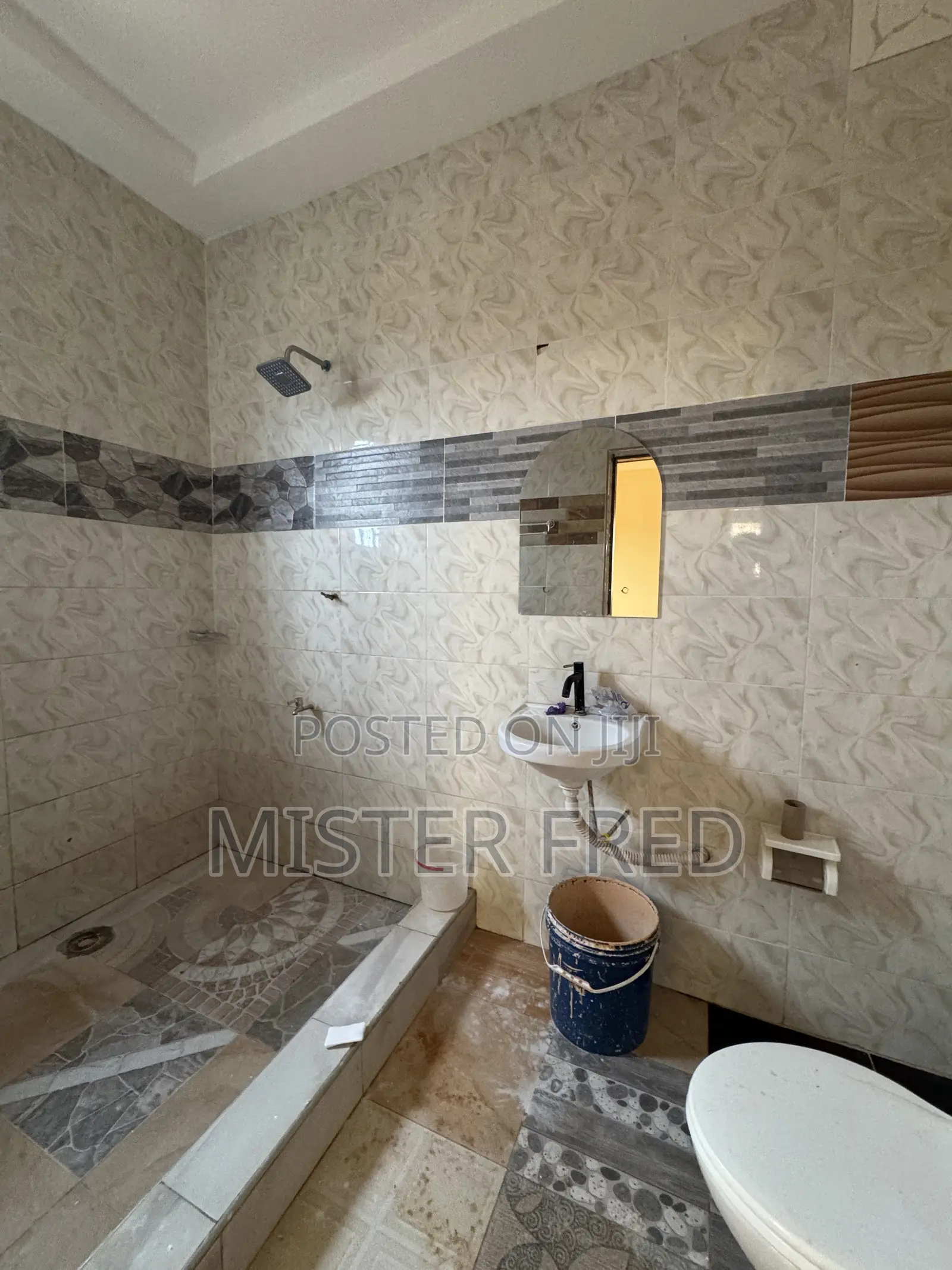 2bdrm Apartment in Redtop, Weija for rent