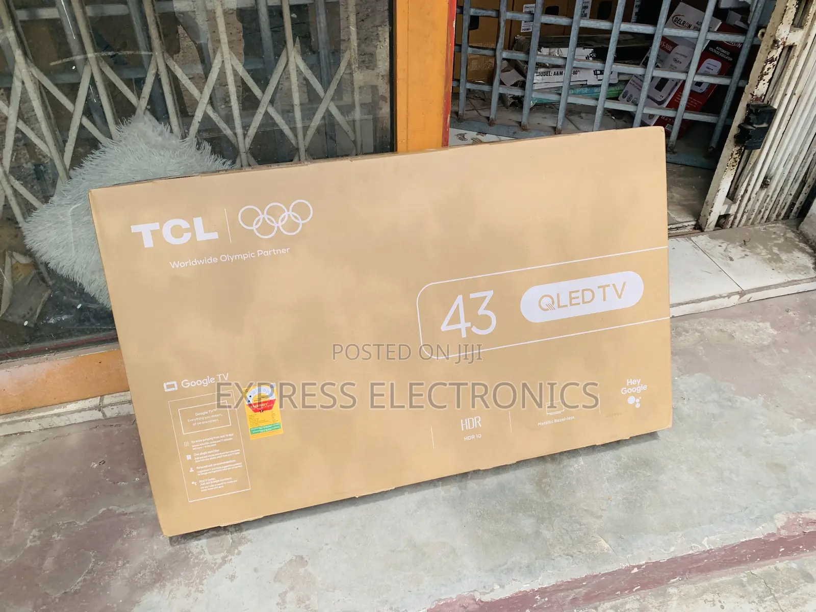 Ultra Slim TCL 43" 2K Full HD Smart QLED Direct LED Android Smart HDR