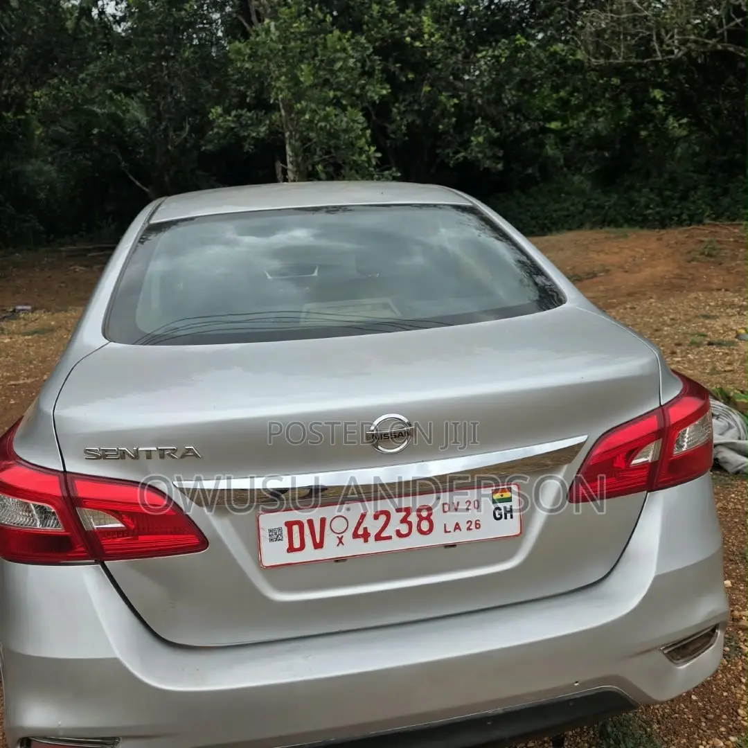 Nissan Sentra 2016 Silver
