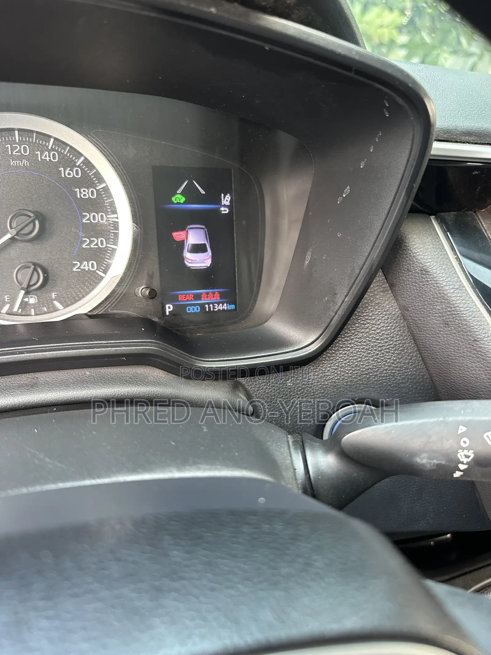 Toyota Corolla SE 2021 White