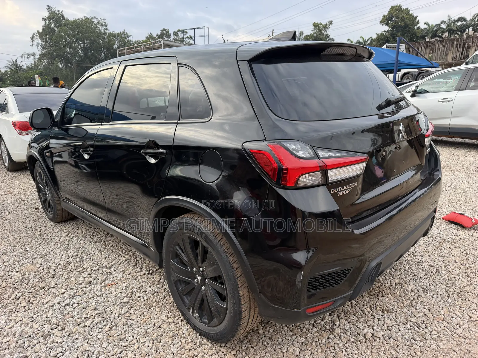 Mitsubishi Outlander 2021 Black