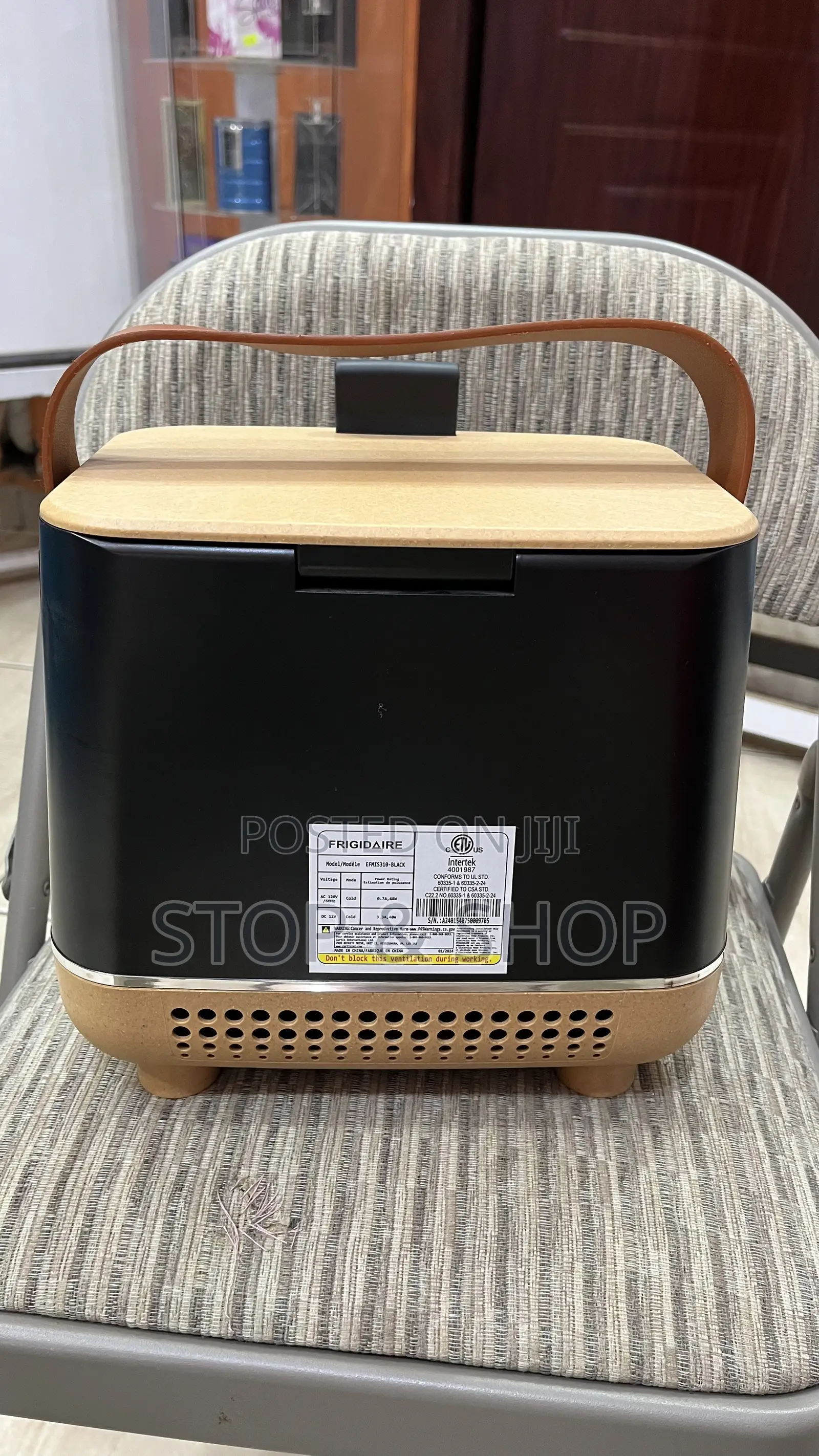 Frigidaire Insulated Cooler/Fridge