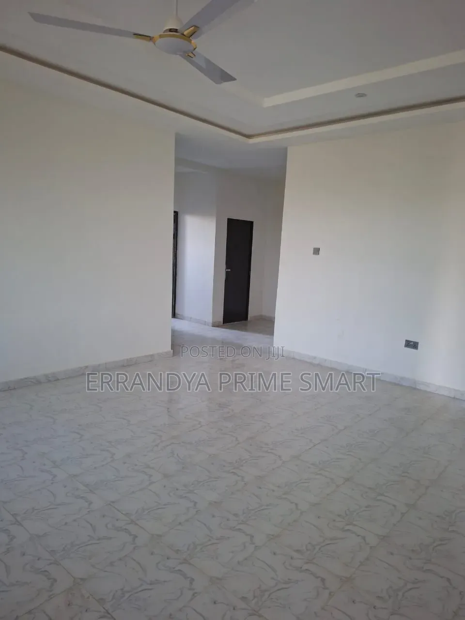 8bdrm House in Ofankor, Toll Booth for sale