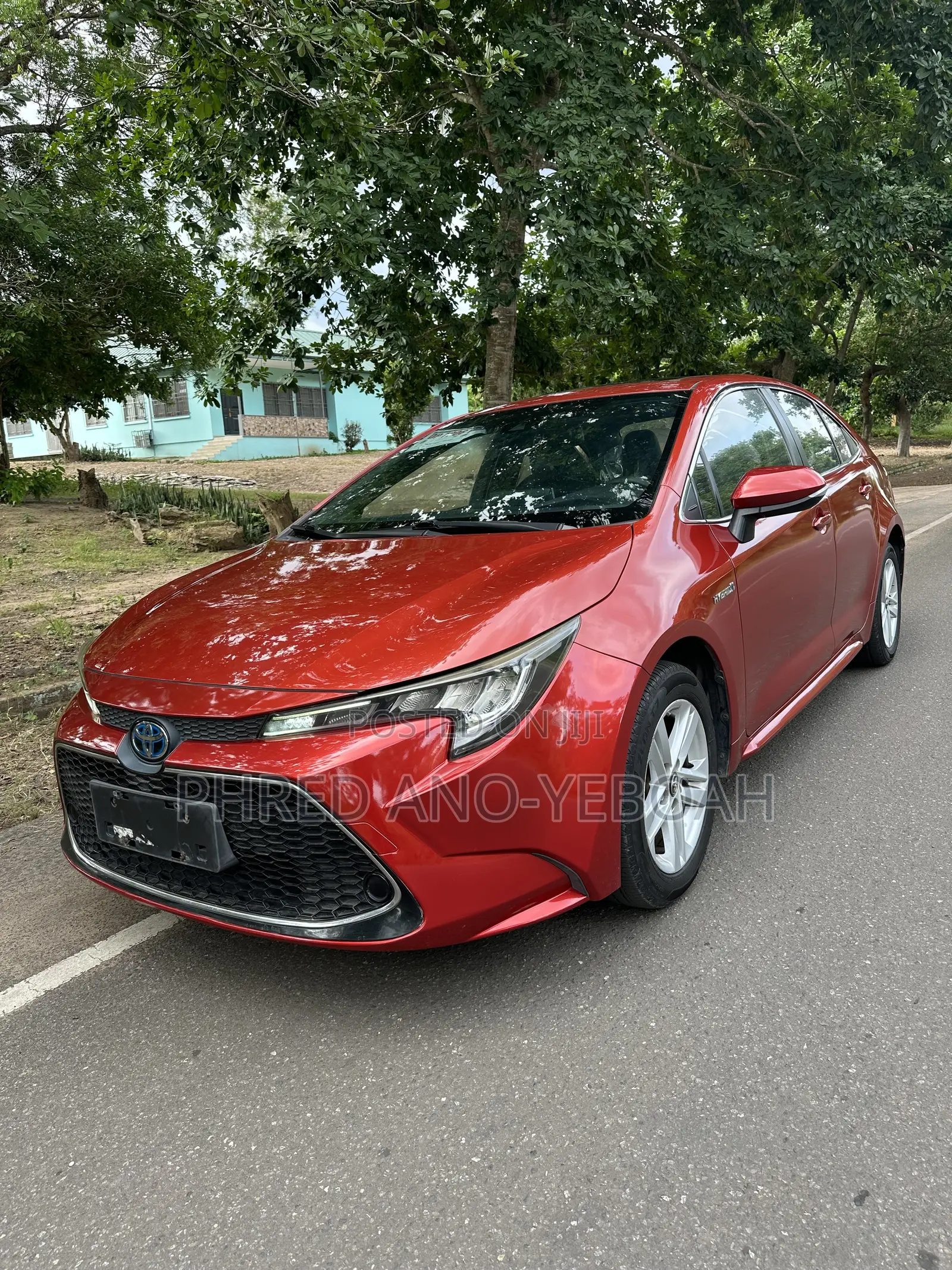Toyota Corolla SE 2021 Red
